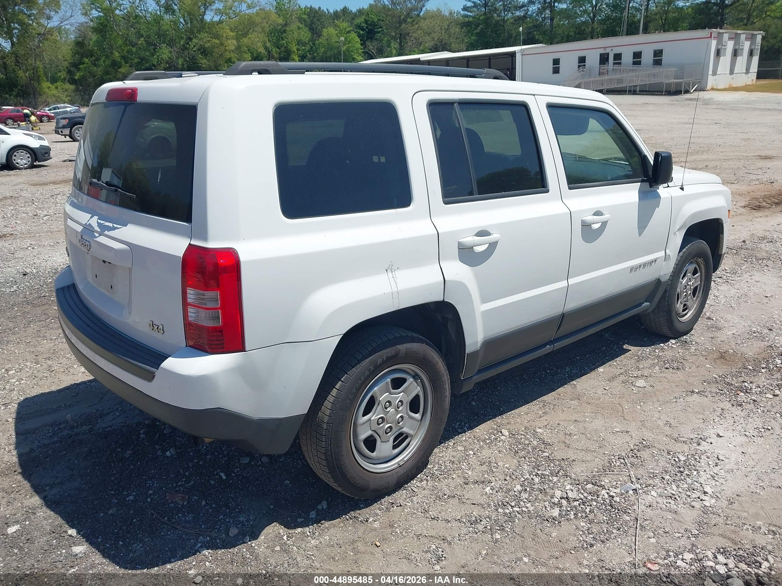 2016 Jeep Patriot Sport White vin: 1C4NJRBB4GD573279