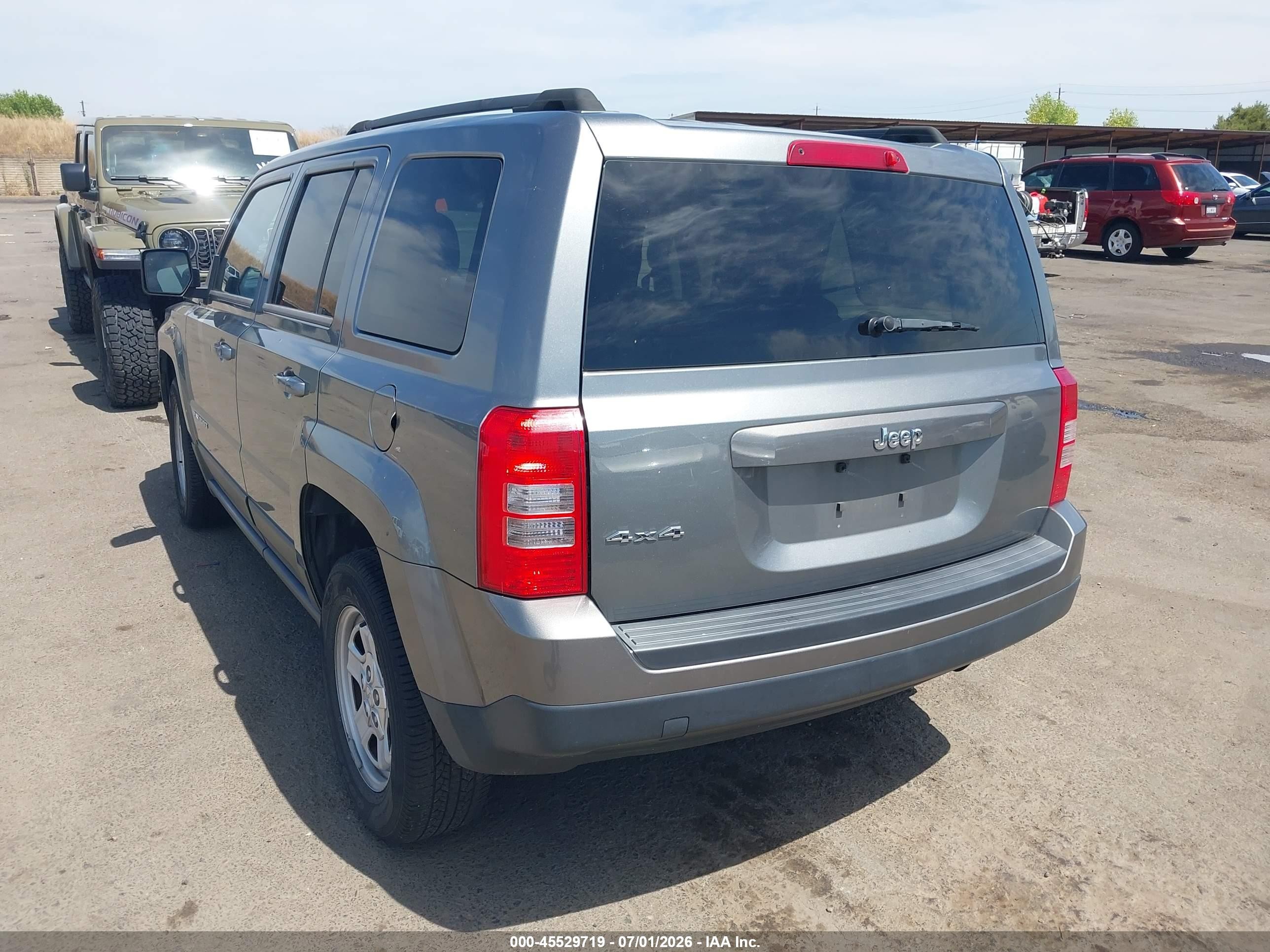 2014 Jeep Patriot Sport Gray vin: 1C4NJRBB5ED601054