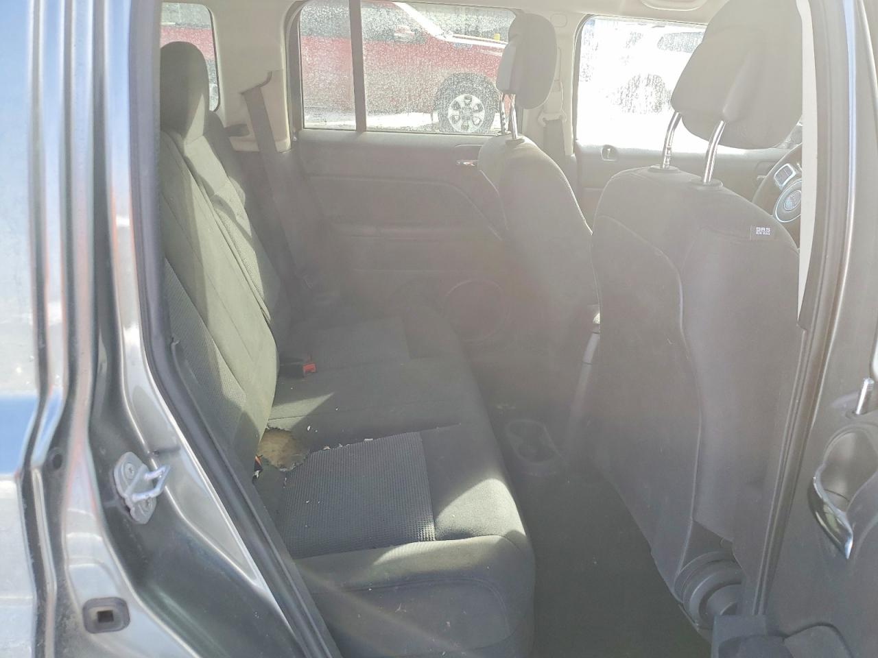 2014 Jeep Patriot Sport Gray vin: 1C4NJRBB6ED514652