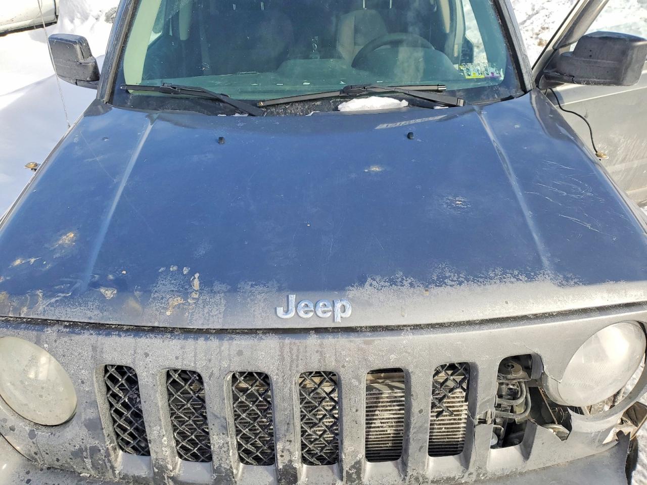2014 Jeep Patriot Sport Gray vin: 1C4NJRBB6ED514652