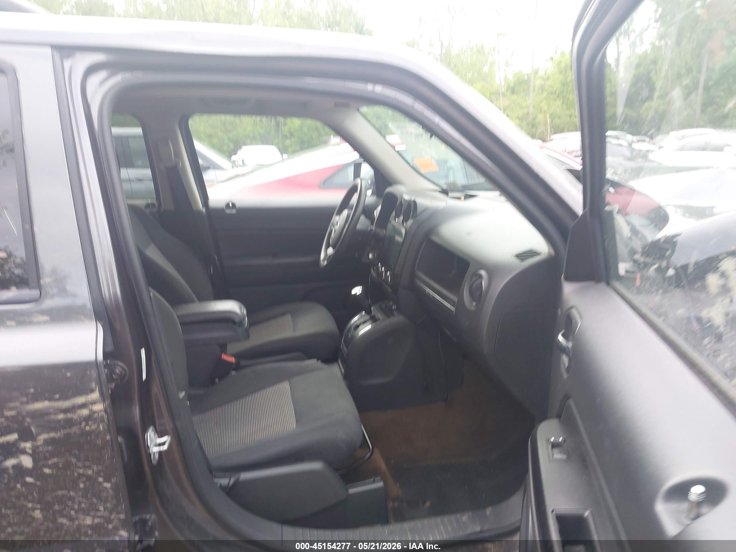 2014 Jeep Patriot Sport Gray vin: 1C4NJRBB6ED892700