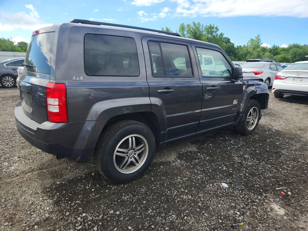 2015 Jeep Patriot Sport Gray vin: 1C4NJRBB6FD197442