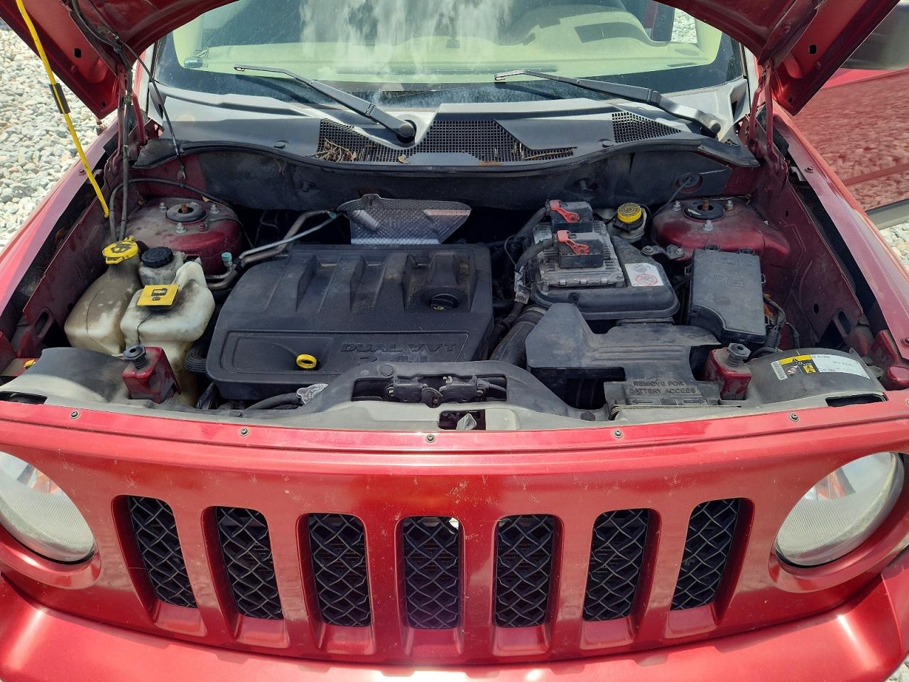 2015 Jeep Patriot Sport Burgundy vin: 1C4NJRBB6FD257008