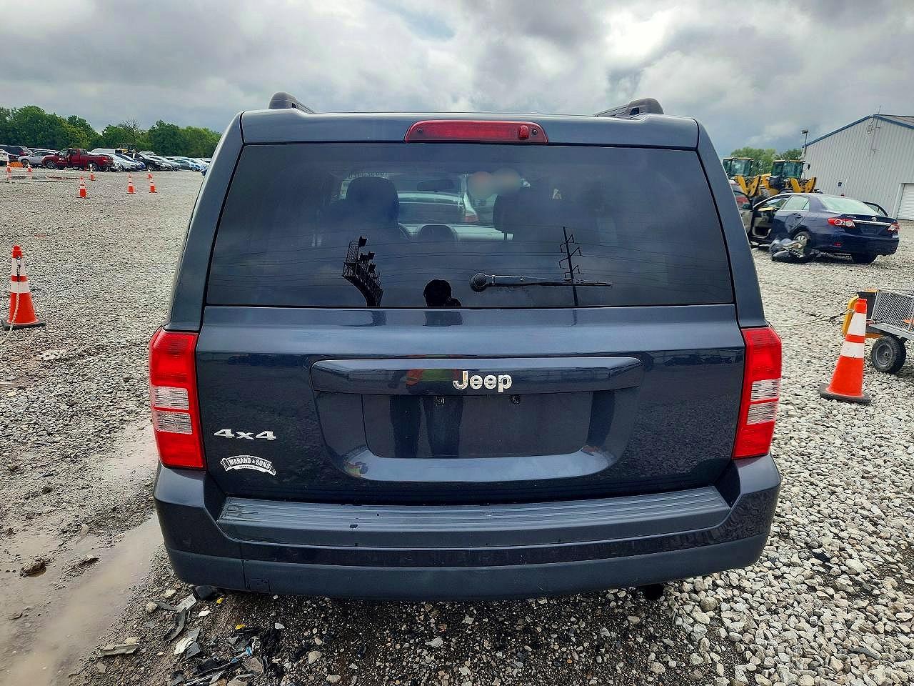 2015 Jeep Patriot Sport Синий vin: 1C4NJRBB6FD316638