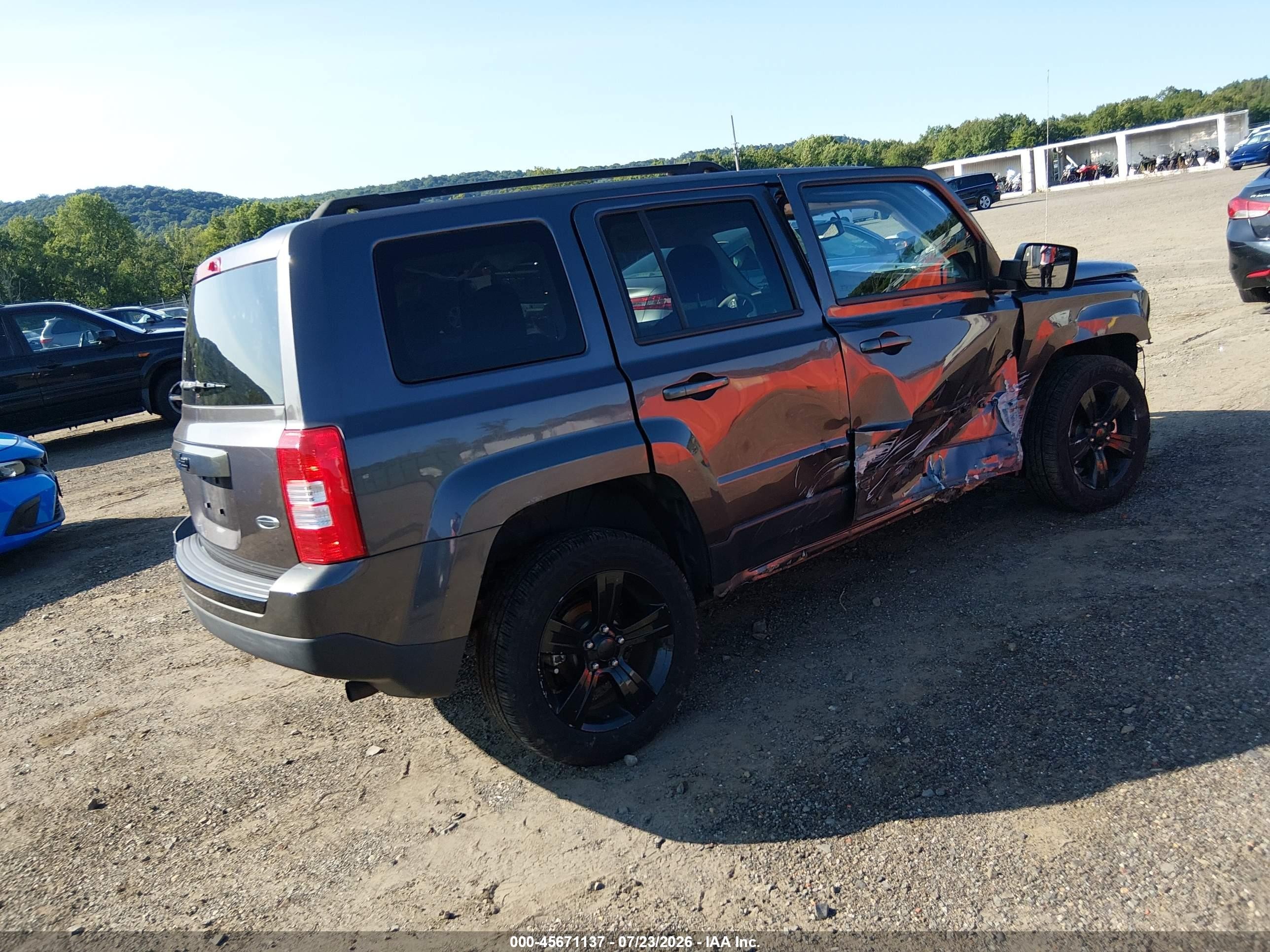 2015 Jeep Patriot Altitude Edition Серый vin: 1C4NJRBB6FD347839