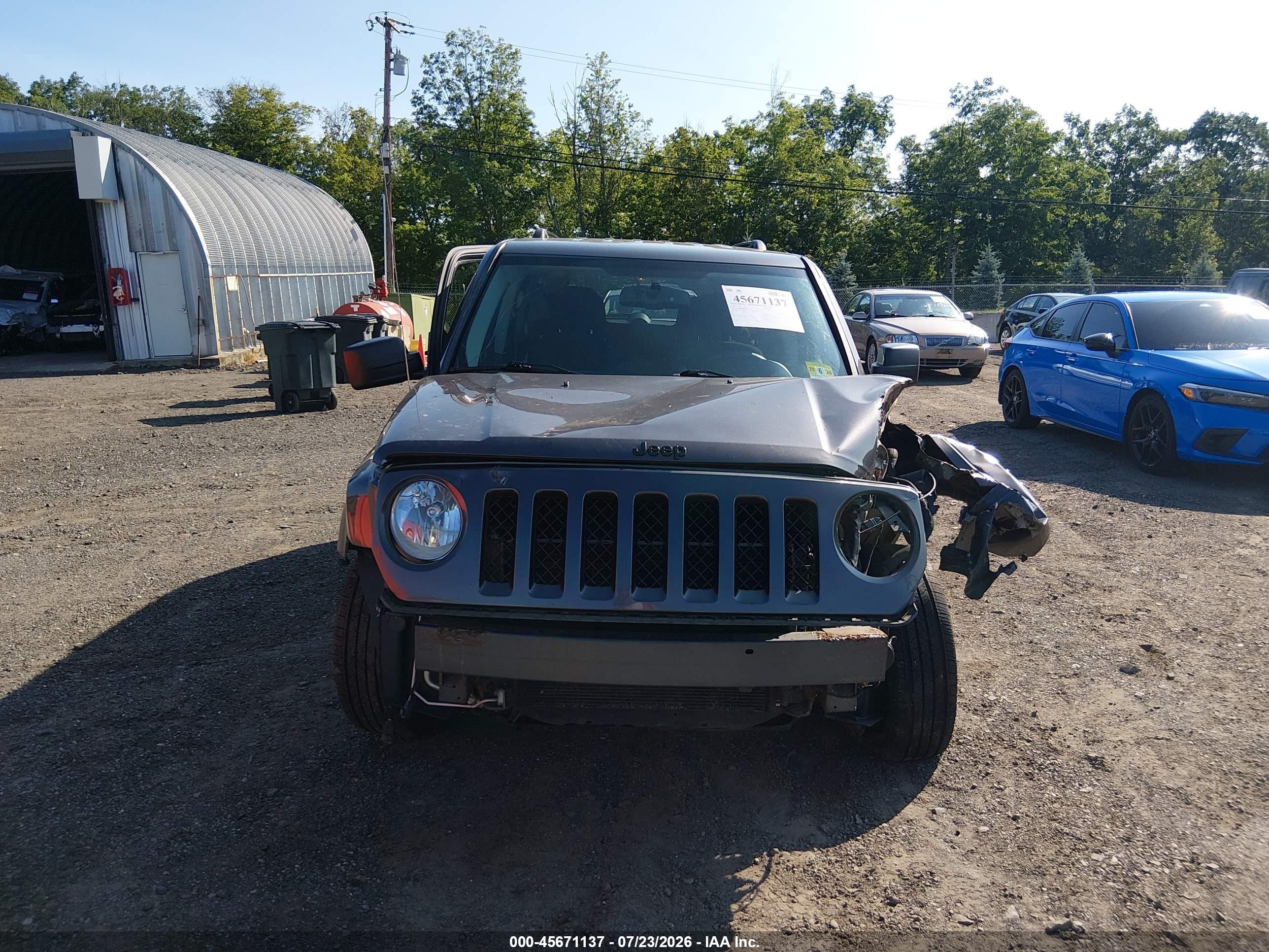 2015 Jeep Patriot Altitude Edition Серый vin: 1C4NJRBB6FD347839