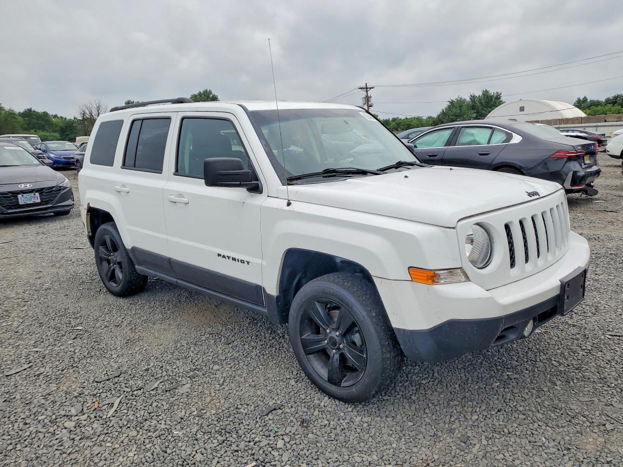 2015 Jeep Patriot Sport White vin: 1C4NJRBB6FD425598