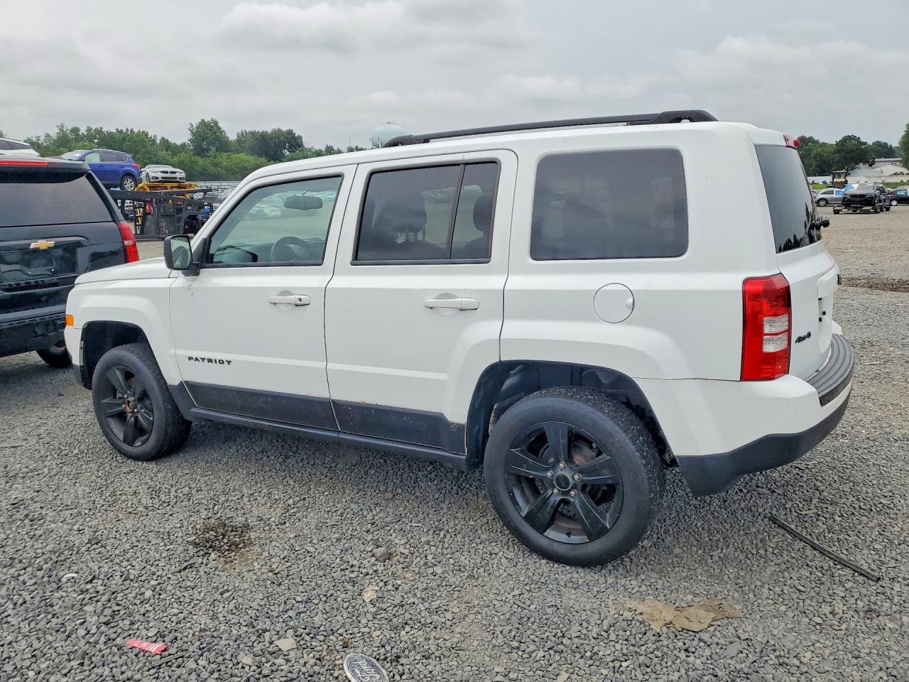 2015 Jeep Patriot Sport White vin: 1C4NJRBB6FD425598