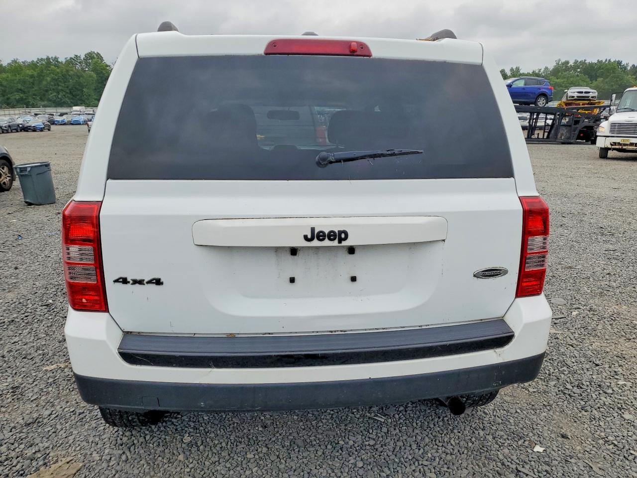 2015 Jeep Patriot Sport White vin: 1C4NJRBB6FD425598