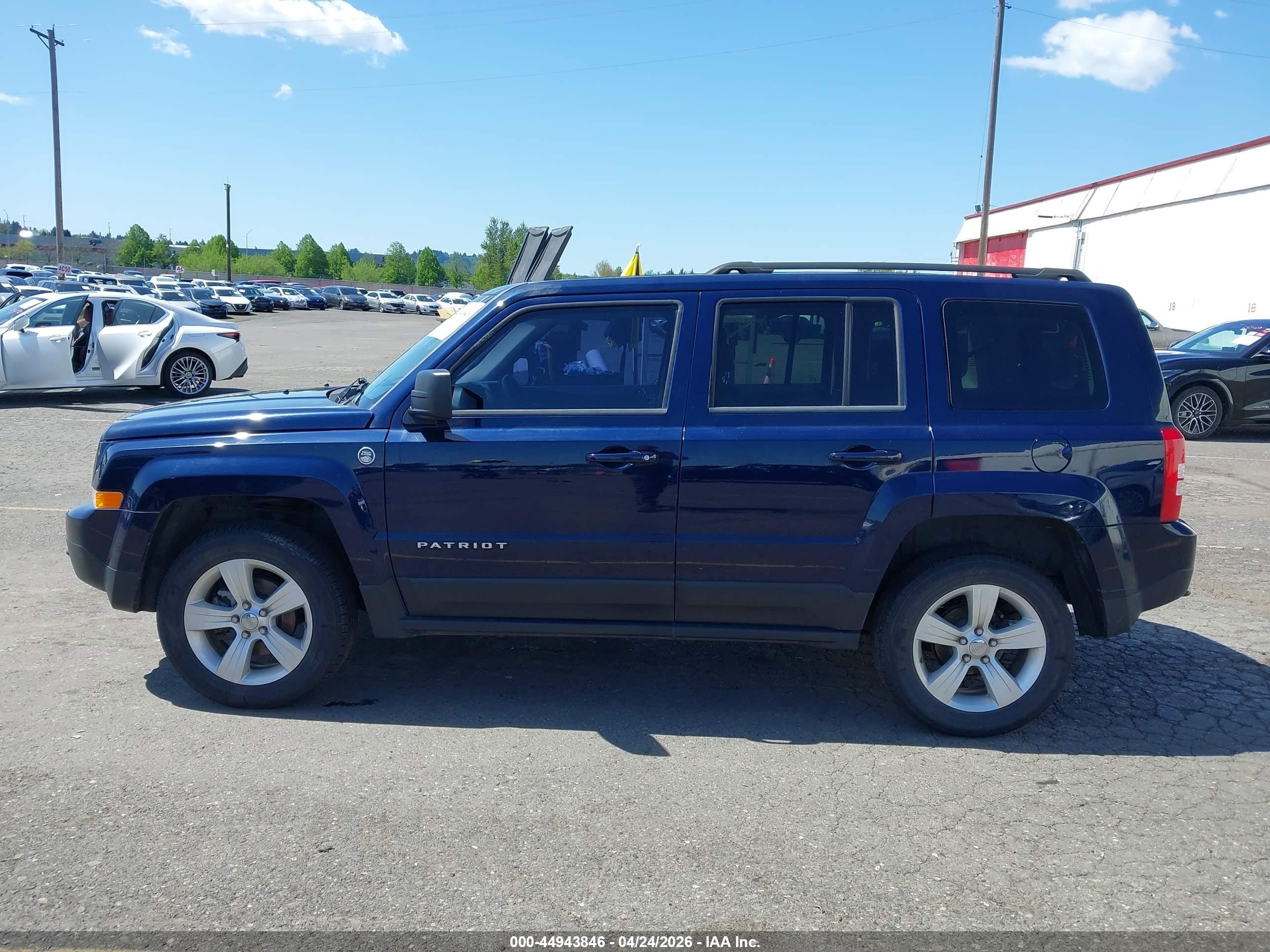 2012 Jeep Patriot Sport Blue vin: 1C4NJRBB7CD600176