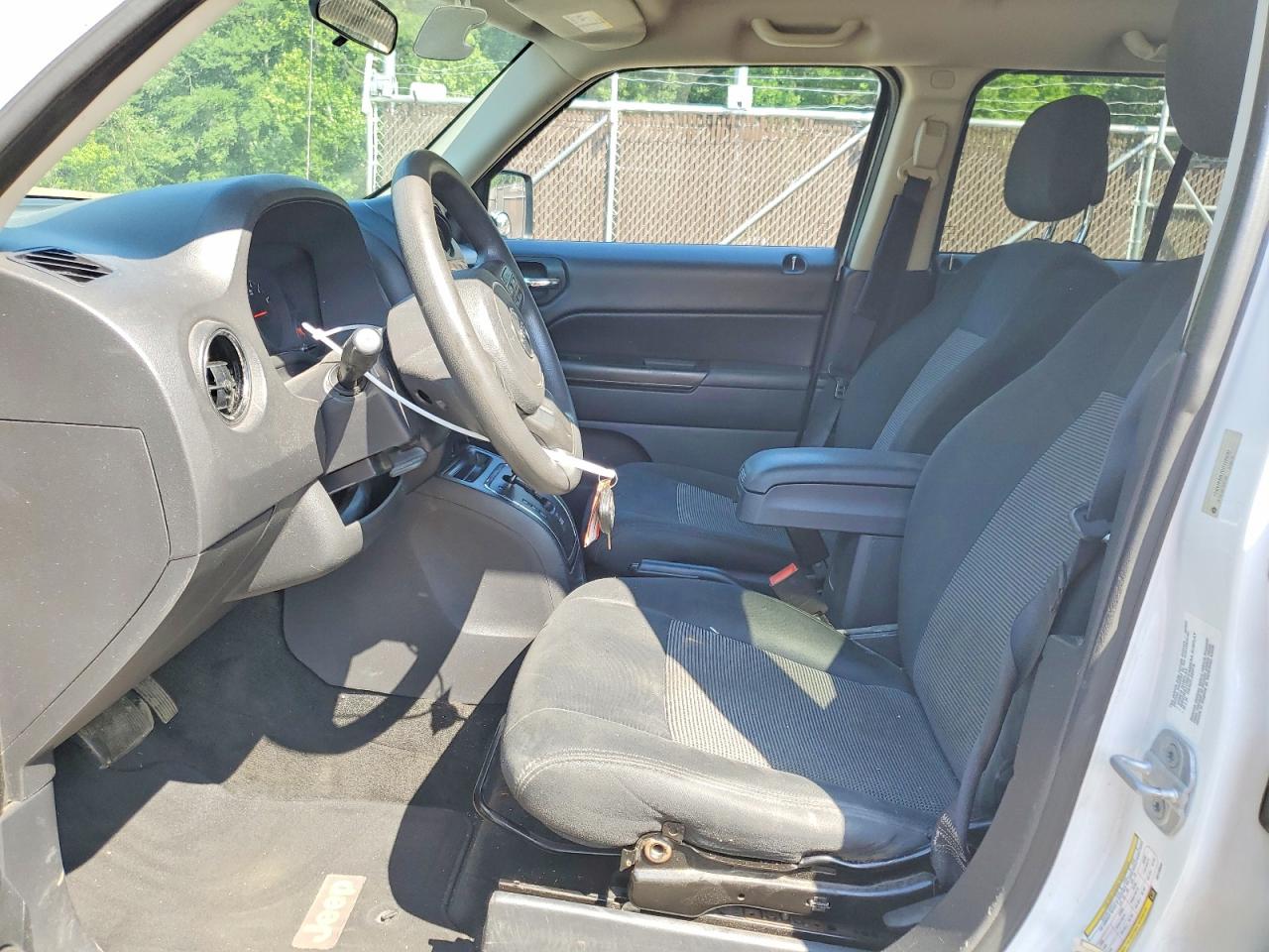 2013 Jeep Patriot Sport White vin: 1C4NJRBB7DD128935