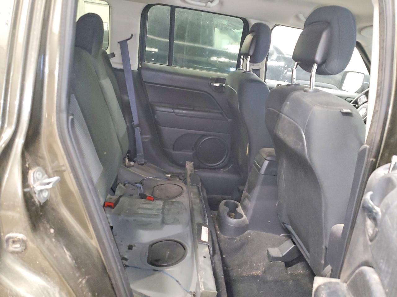 2015 Jeep Patriot Sport Green vin: 1C4NJRBB7FD188684