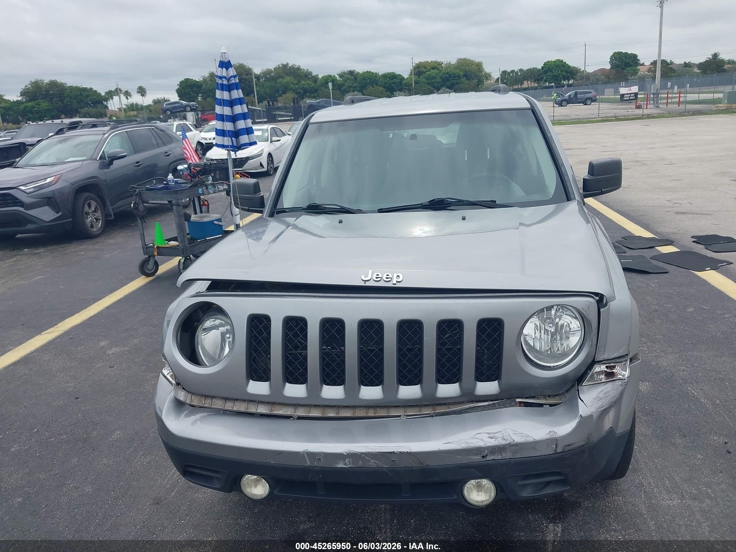 2015 Jeep Patriot Sport Gray vin: 1C4NJRBB7FD197904