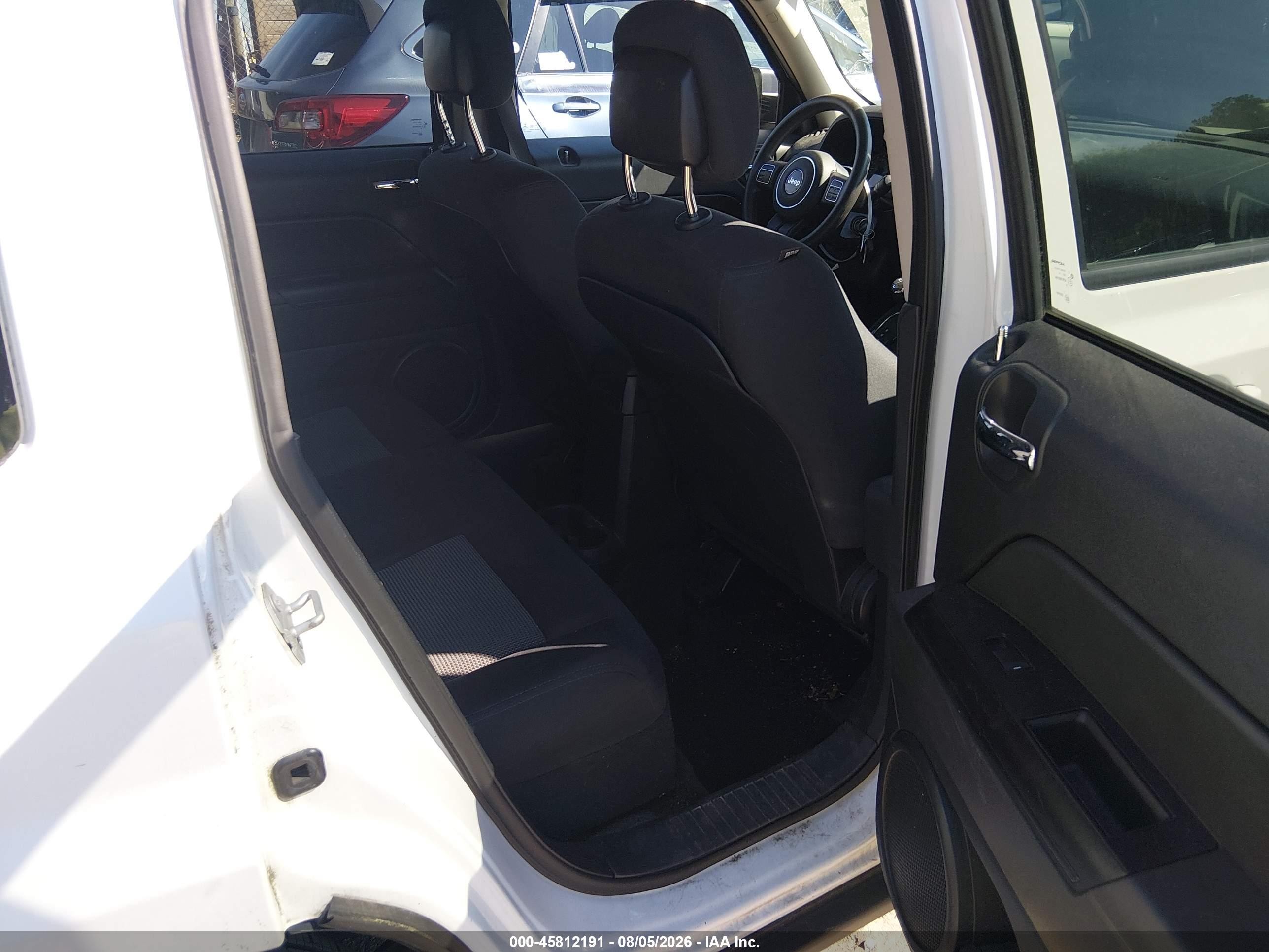2015 Jeep Patriot Sport White vin: 1C4NJRBB7FD225832