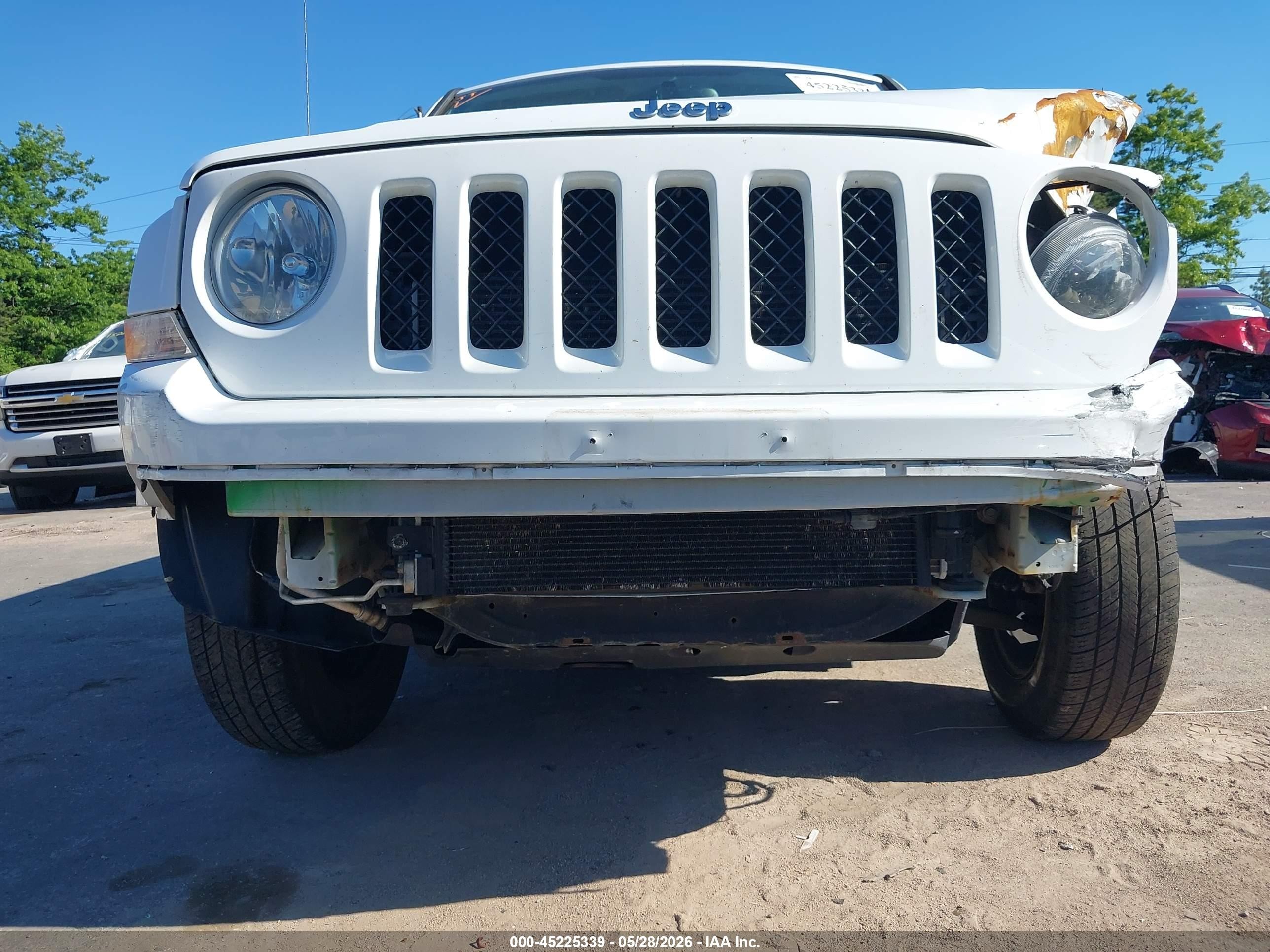 2016 Jeep Patriot Sport Белый vin: 1C4NJRBB7GD755798