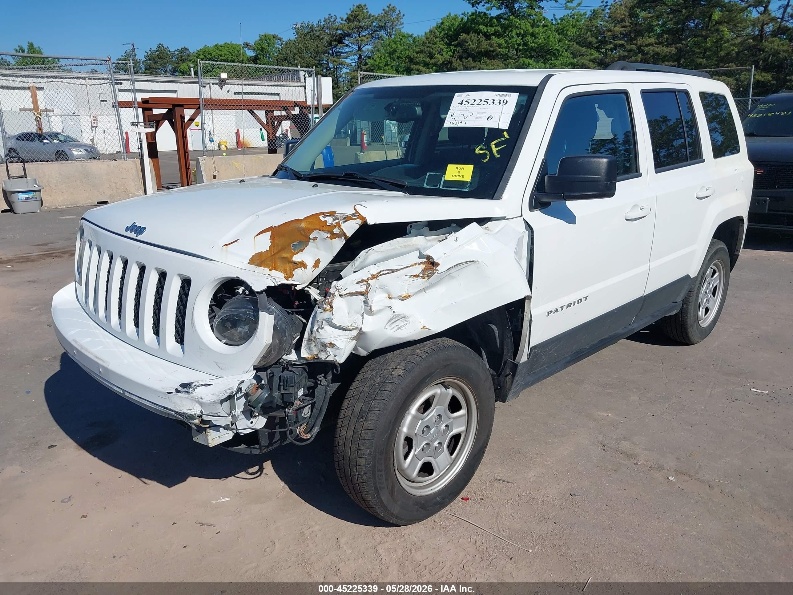 2016 Jeep Patriot Sport Белый vin: 1C4NJRBB7GD755798
