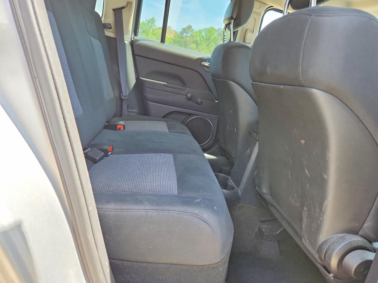 2013 Jeep Patriot Sport Silver vin: 1C4NJRBB8DD168182