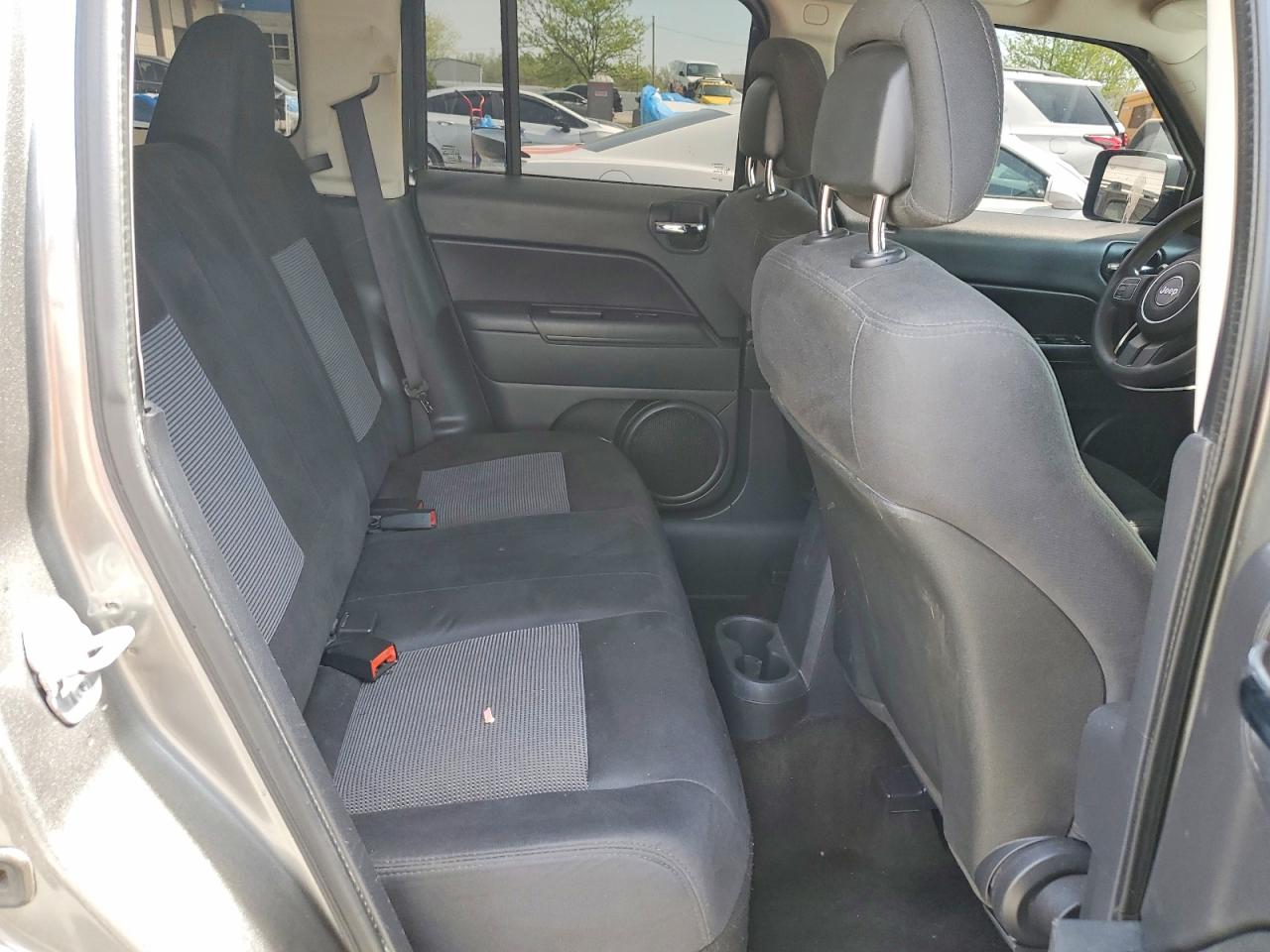 2013 Jeep Patriot Sport Gray vin: 1C4NJRBB8DD280593