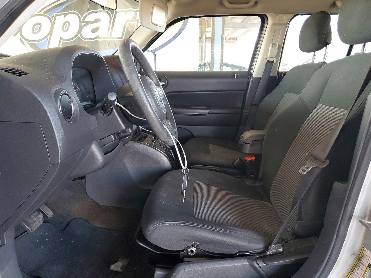 2014 Jeep Patriot Sport Gray vin: 1C4NJRBB8ED511462