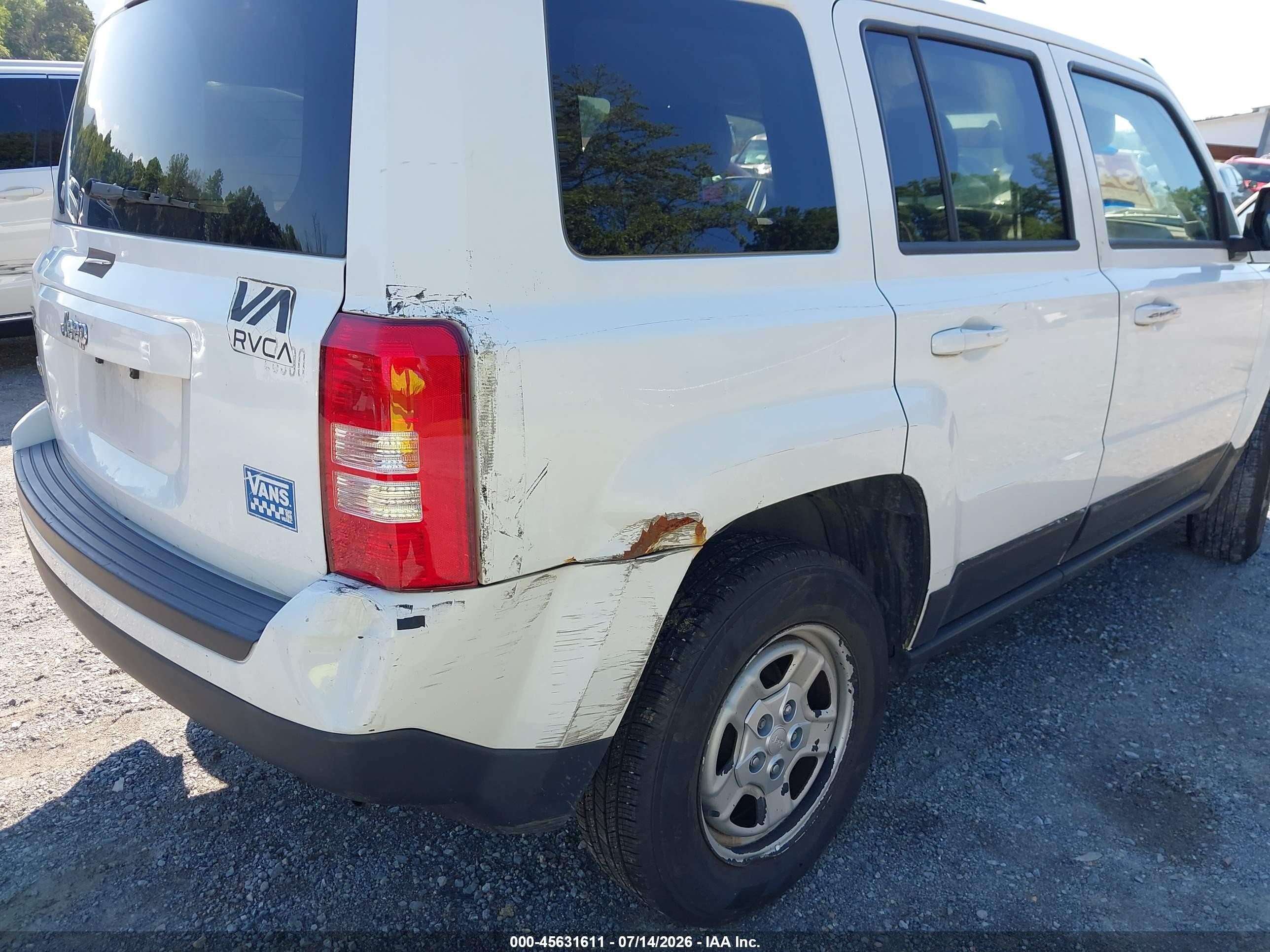 2014 Jeep Patriot Sport White vin: 1C4NJRBB8ED927141