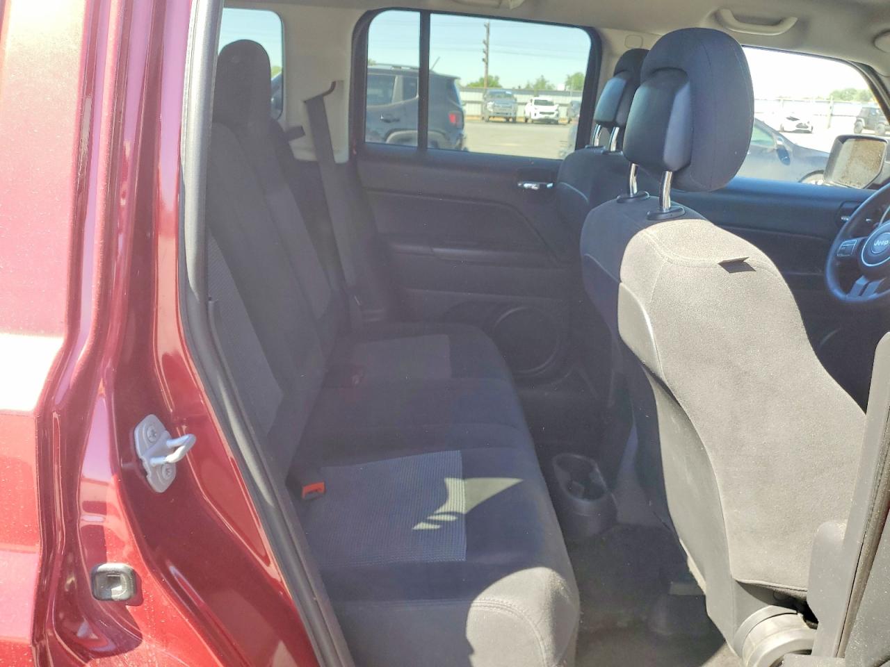 2015 Jeep Patriot Sport Red vin: 1C4NJRBB8FD148131