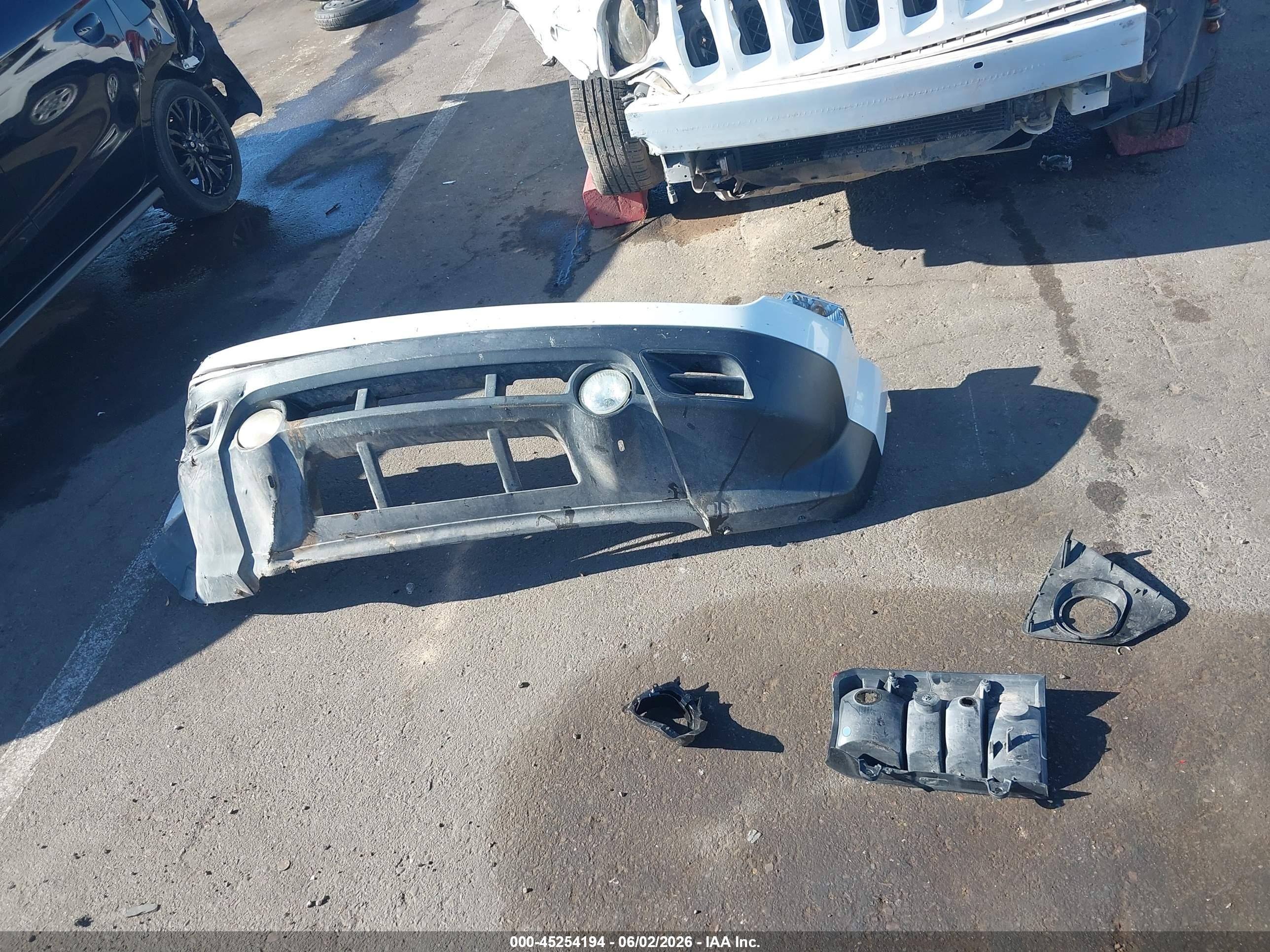 2015 Jeep Patriot Sport White vin: 1C4NJRBB8FD270343