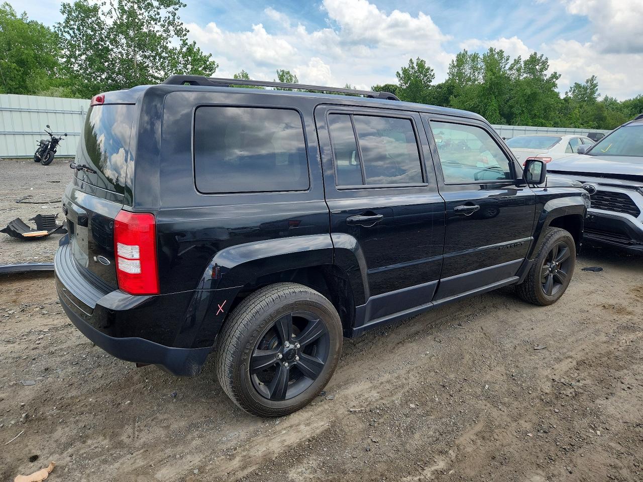 2015 Jeep Patriot Sport Черный vin: 1C4NJRBB8FD312297