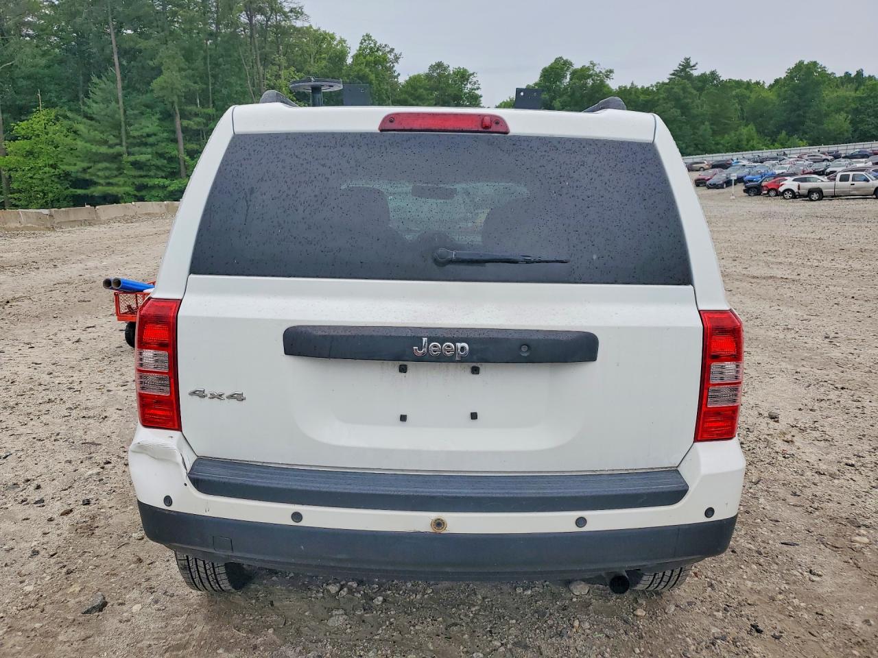2015 Jeep Patriot Sport White vin: 1C4NJRBB8FD426588