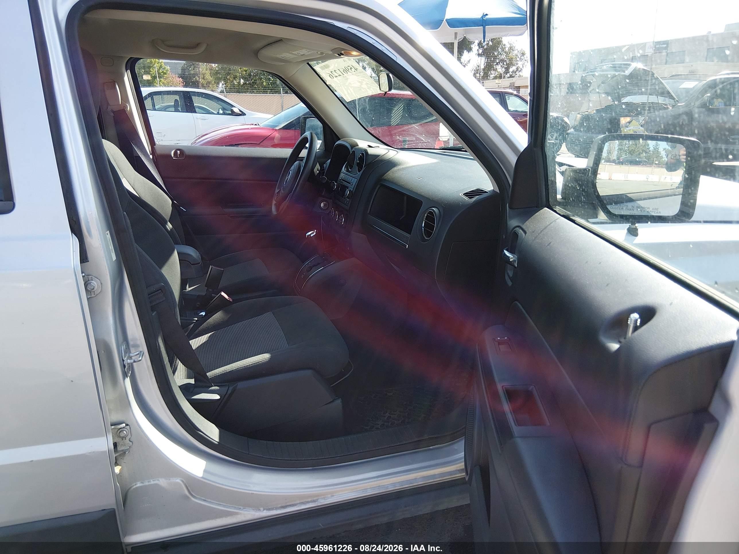 2012 Jeep Patriot Sport Silver vin: 1C4NJRBB9CD559209