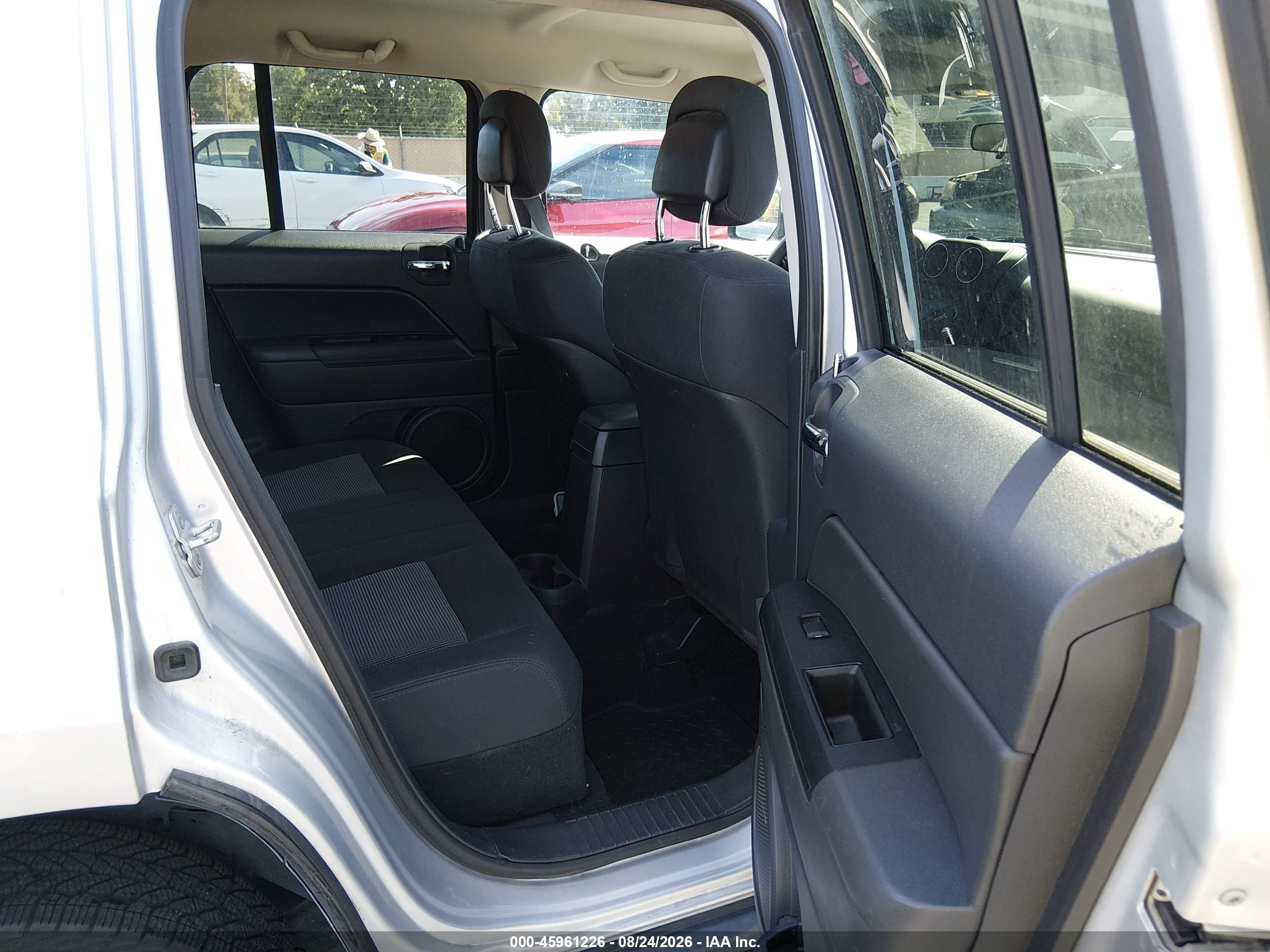 2012 Jeep Patriot Sport Silver vin: 1C4NJRBB9CD559209