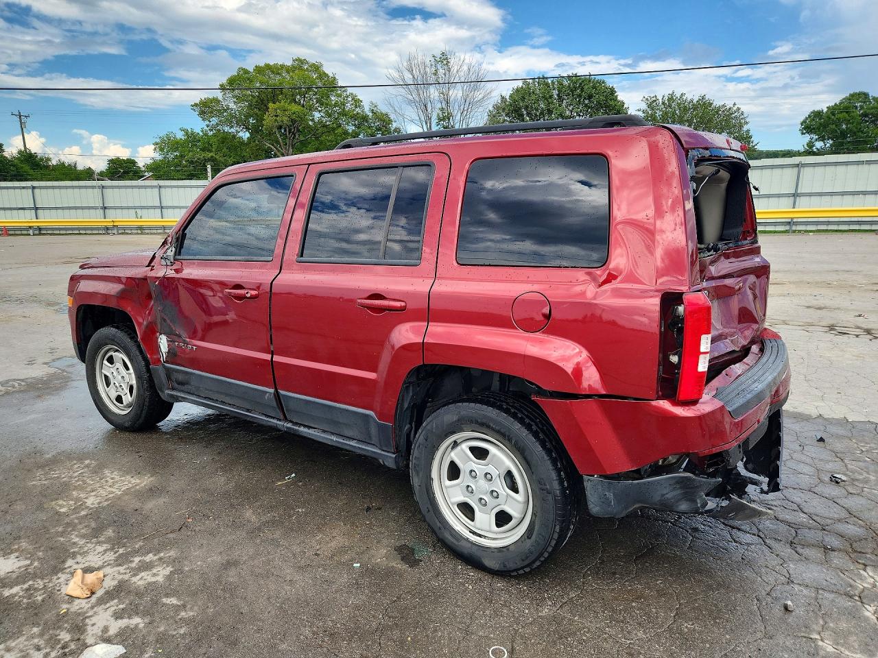 2015 Jeep Patriot Sport Red vin: 1C4NJRBB9FD269167