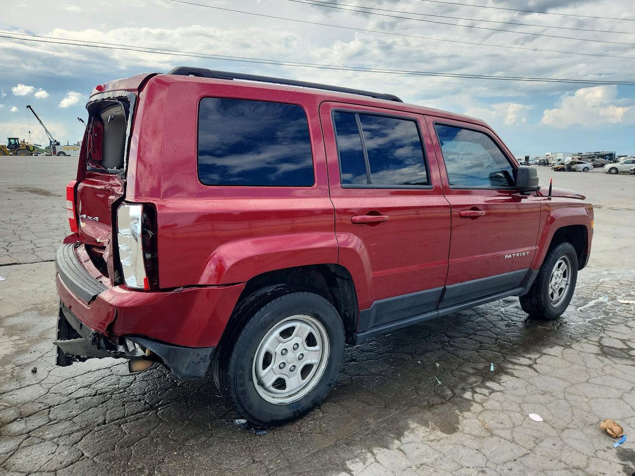 2015 Jeep Patriot Sport Red vin: 1C4NJRBB9FD269167