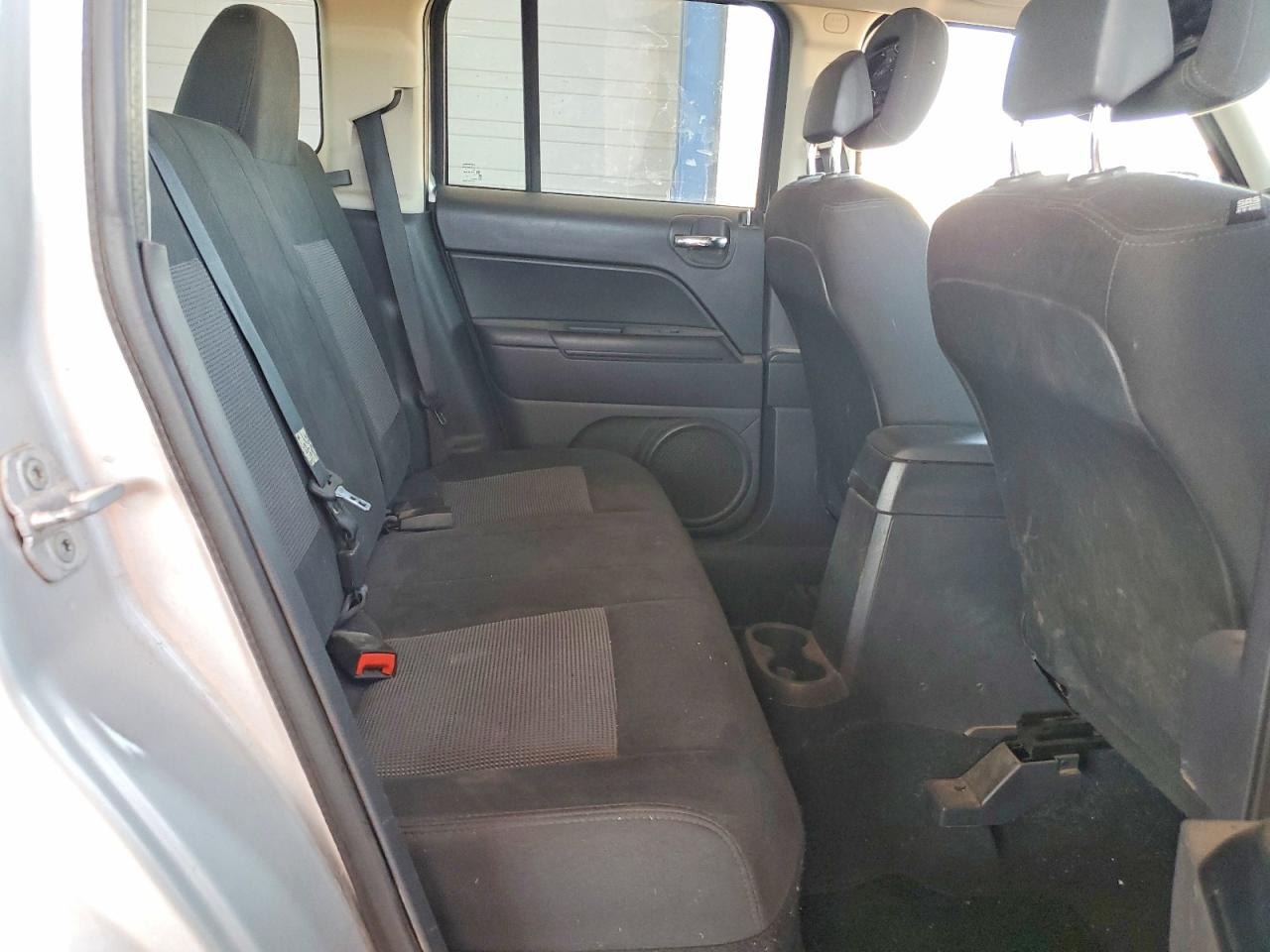2012 Jeep Patriot Sport Silver vin: 1C4NJRBBXCD539891