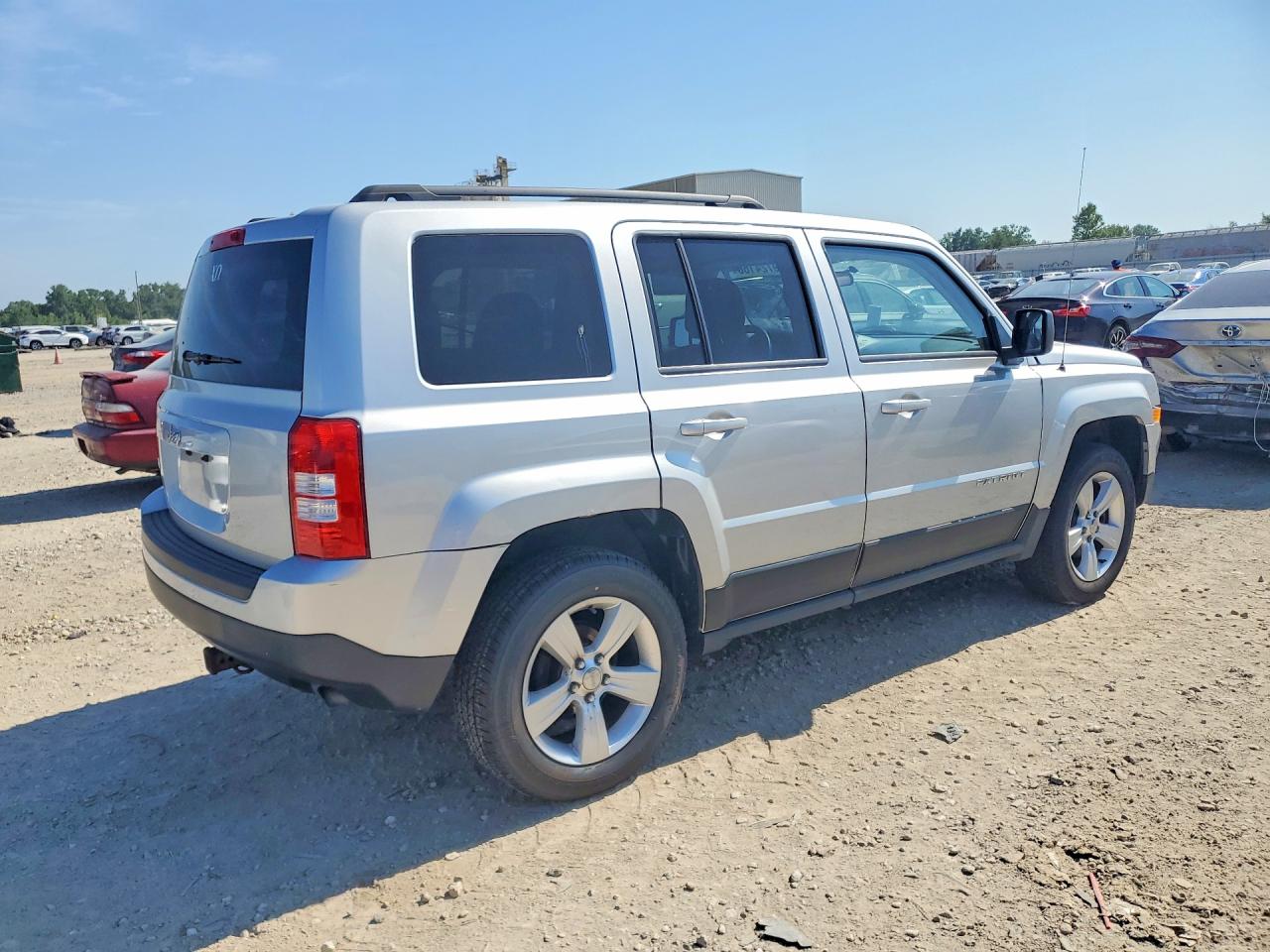 2013 Jeep Patriot Sport Silver vin: 1C4NJRBBXDD129366