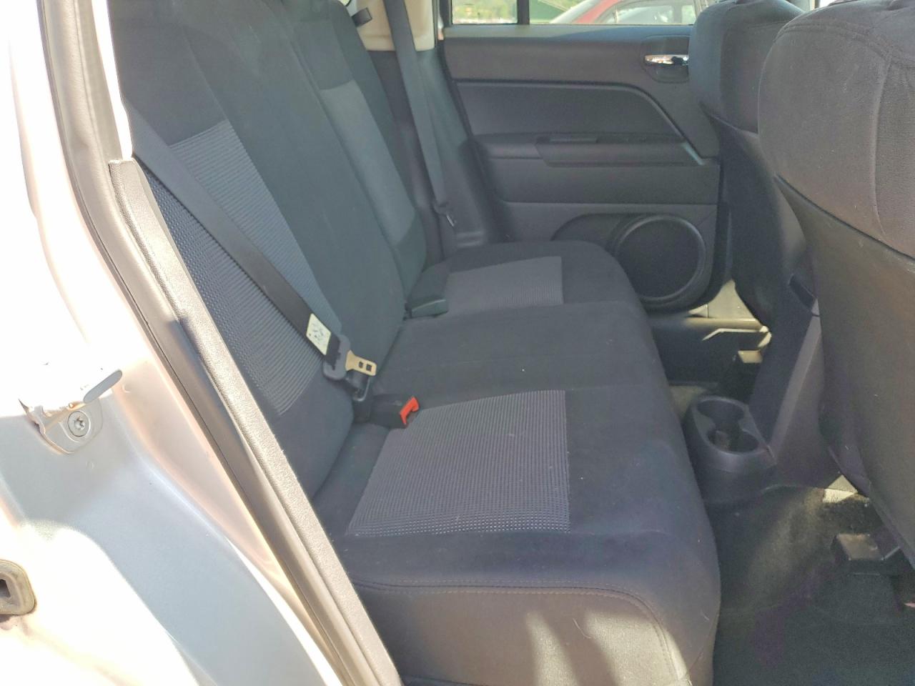 2013 Jeep Patriot Sport Silver vin: 1C4NJRBBXDD129366