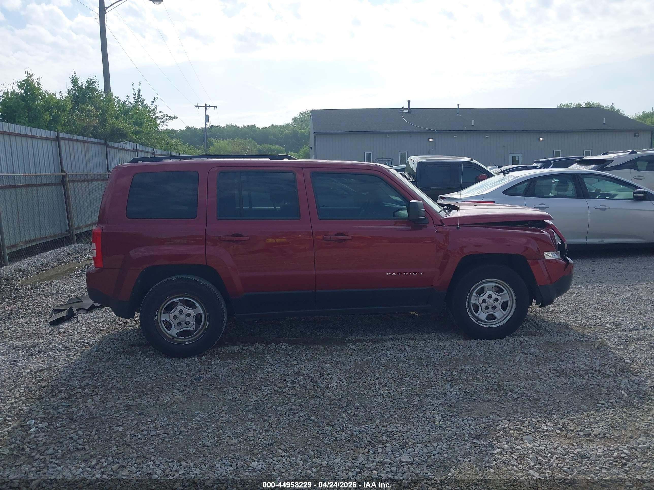2014 Jeep Patriot Sport Red vin: 1C4NJRBBXED879660