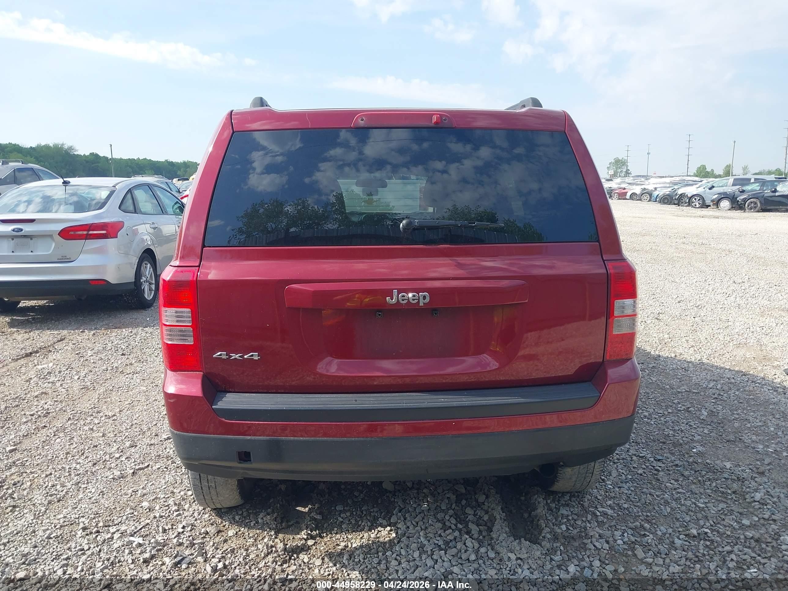 2014 Jeep Patriot Sport Red vin: 1C4NJRBBXED879660