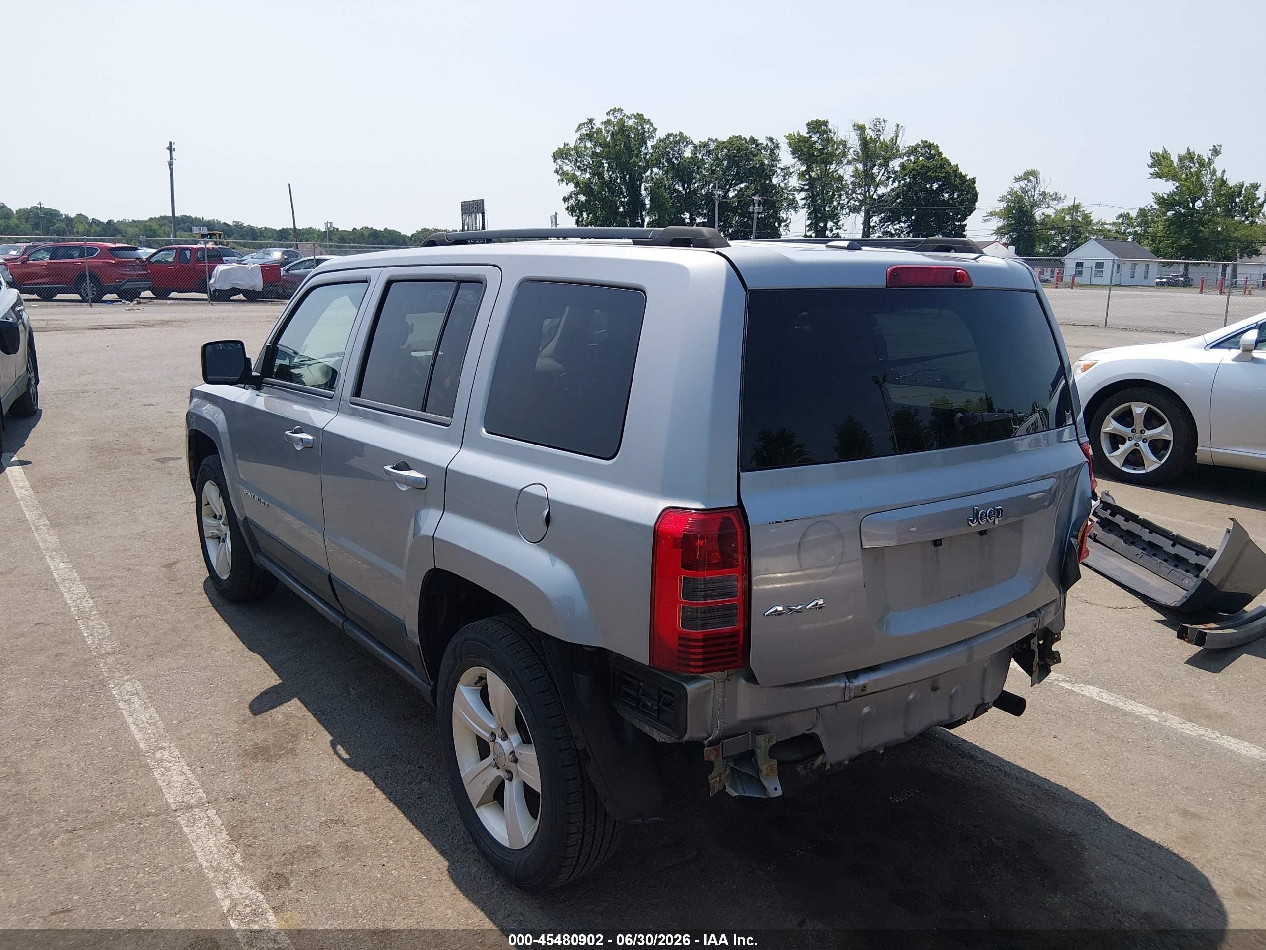 2015 Jeep Patriot Sport Silver vin: 1C4NJRBBXFD317341