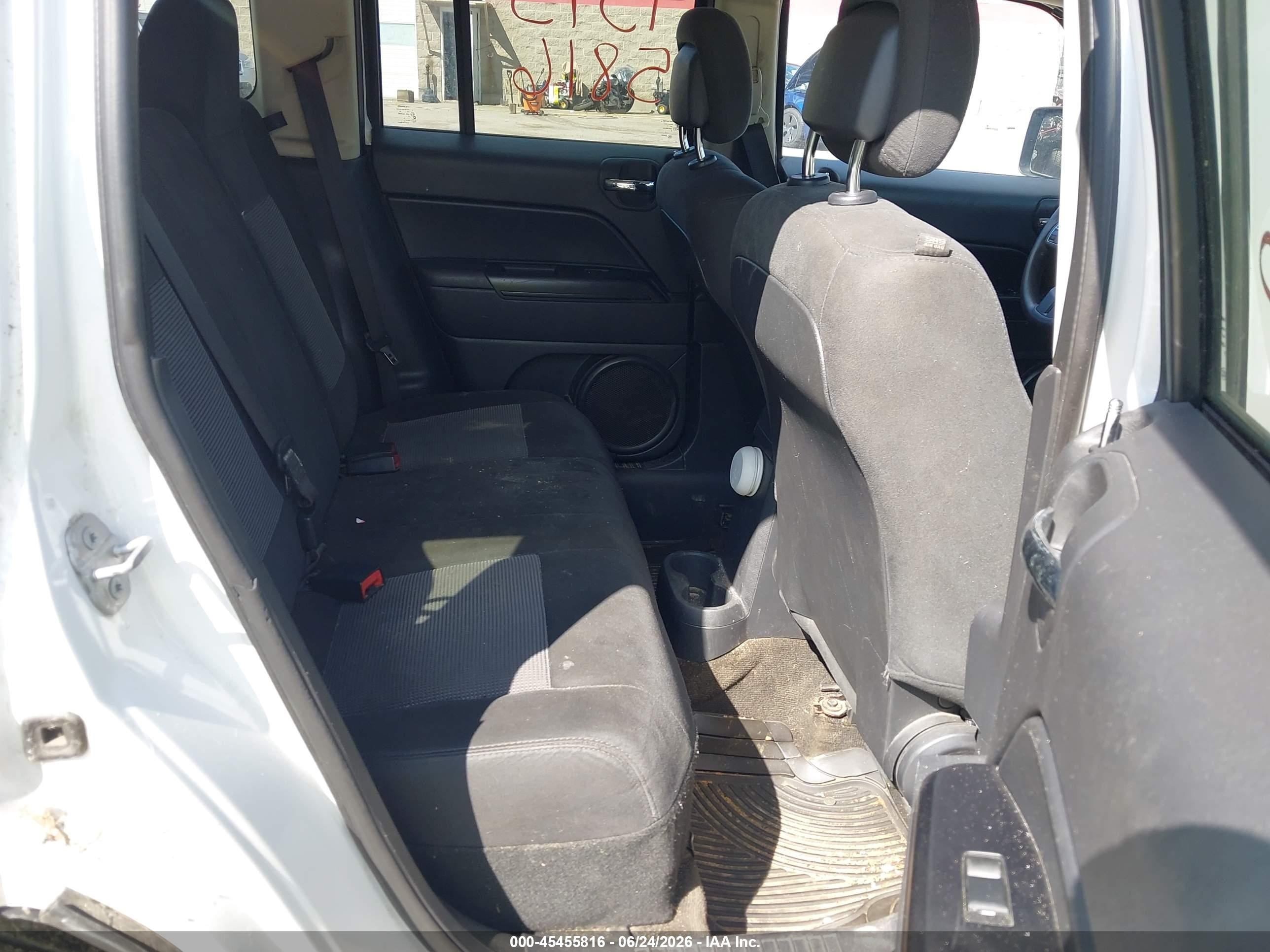 2015 Jeep Patriot Sport White vin: 1C4NJRBBXFD376714