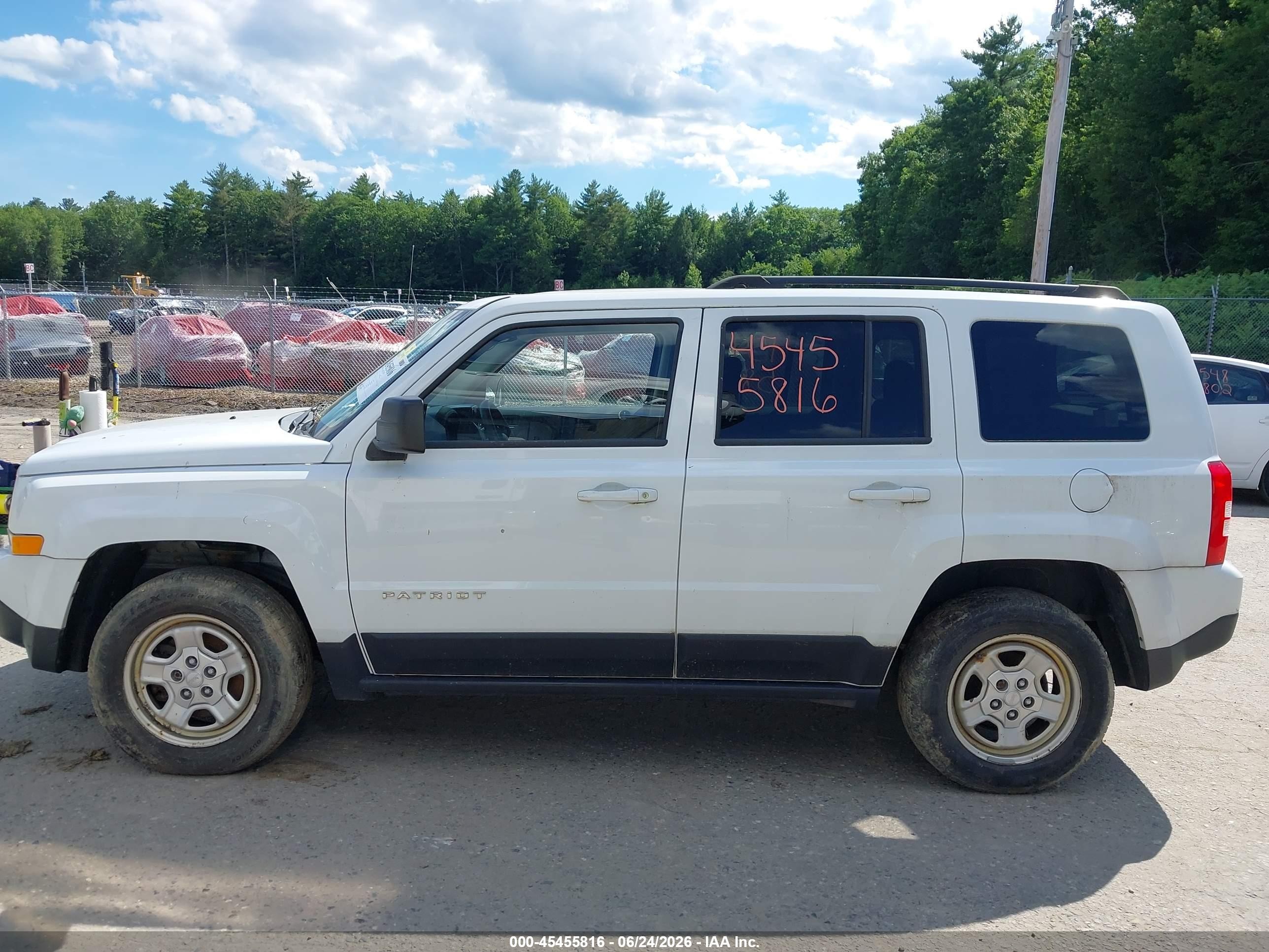 2015 Jeep Patriot Sport White vin: 1C4NJRBBXFD376714