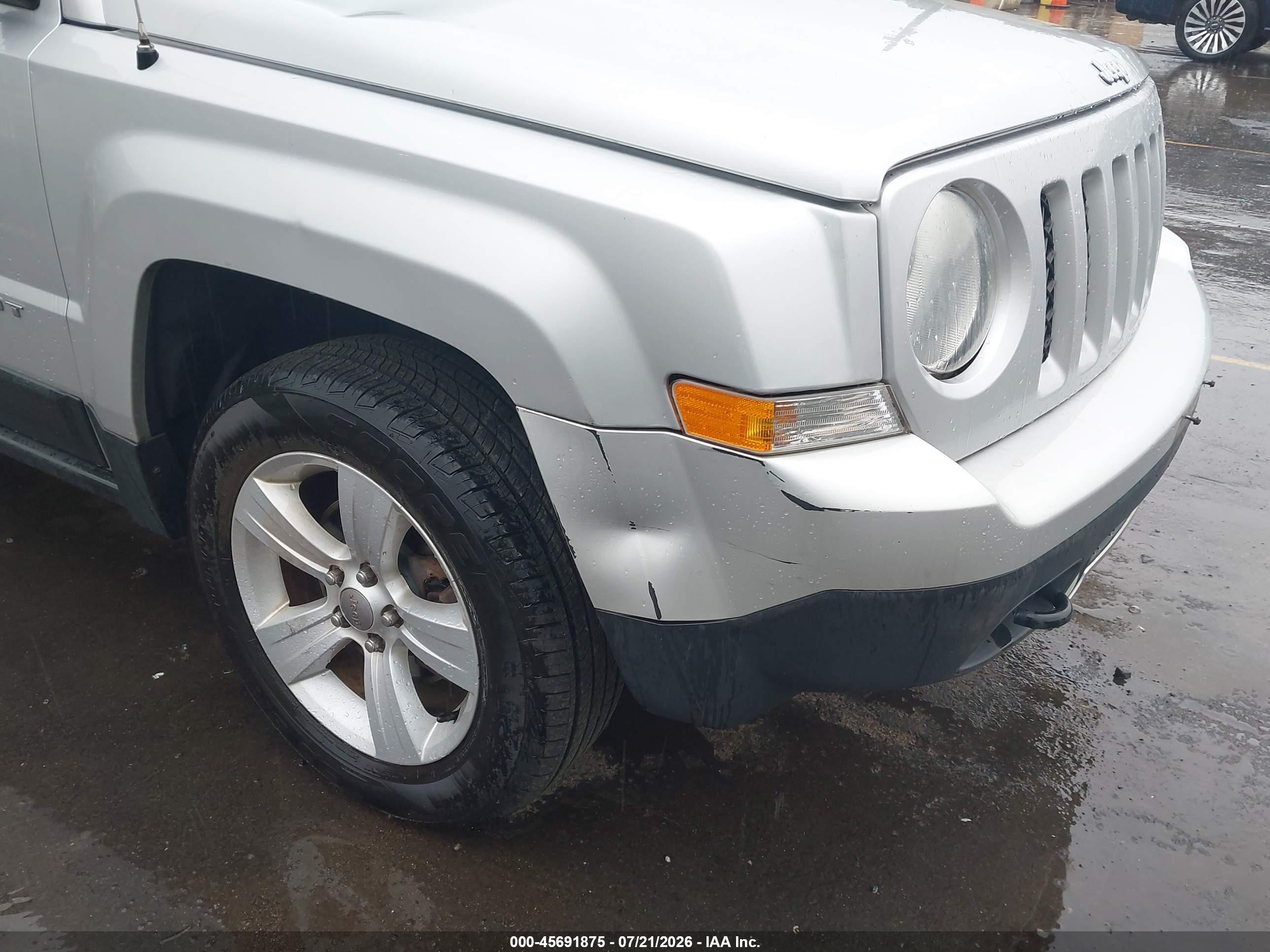 2014 Jeep Patriot Limited Silver vin: 1C4NJRCB0ED542087