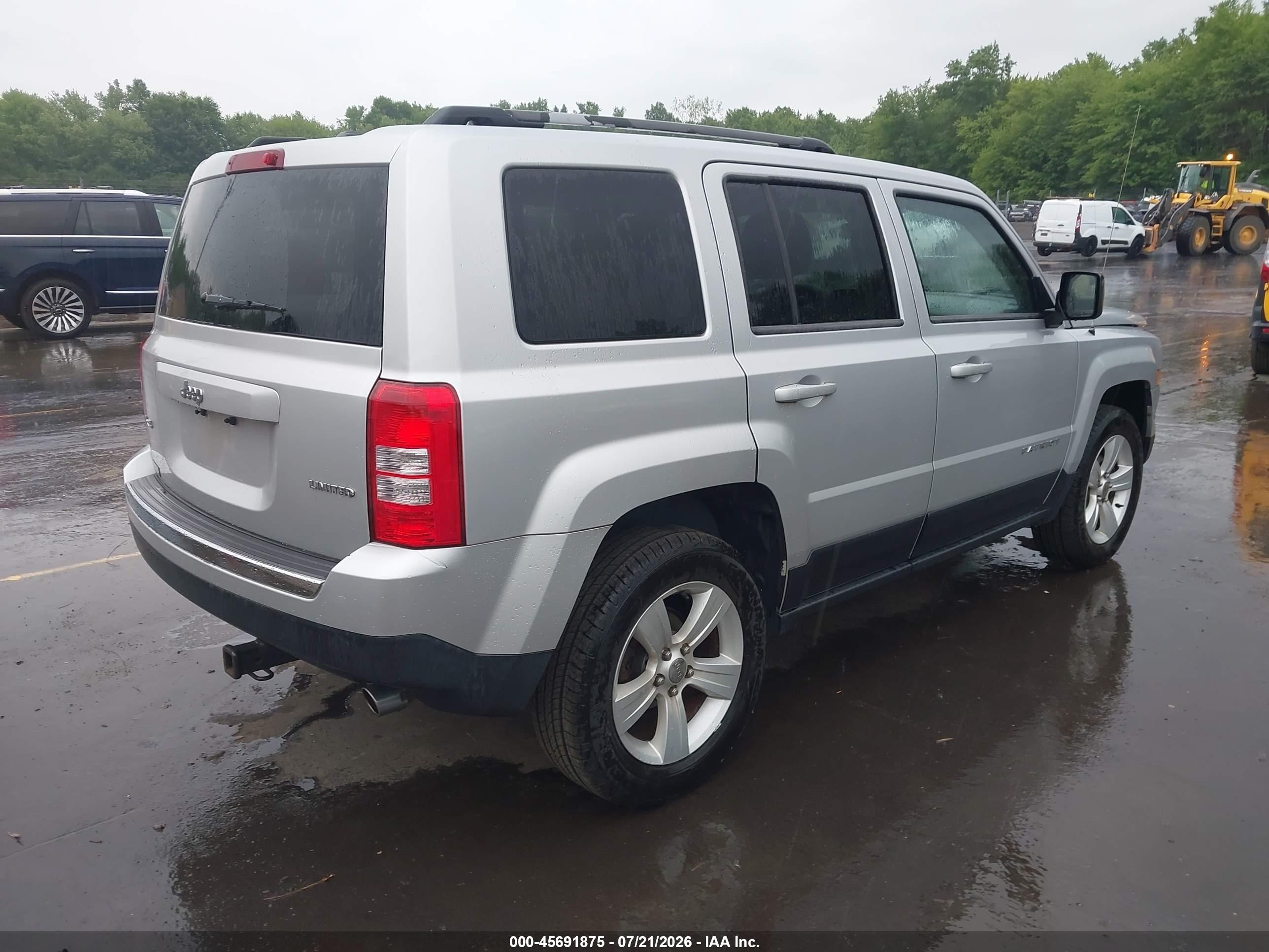 2014 Jeep Patriot Limited Silver vin: 1C4NJRCB0ED542087