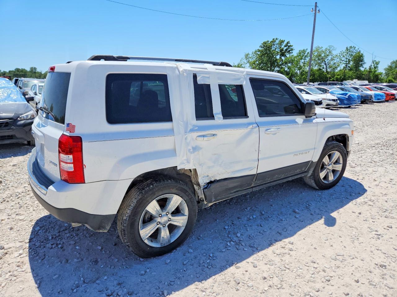 2014 Jeep Patriot Limited White vin: 1C4NJRCB1ED572201