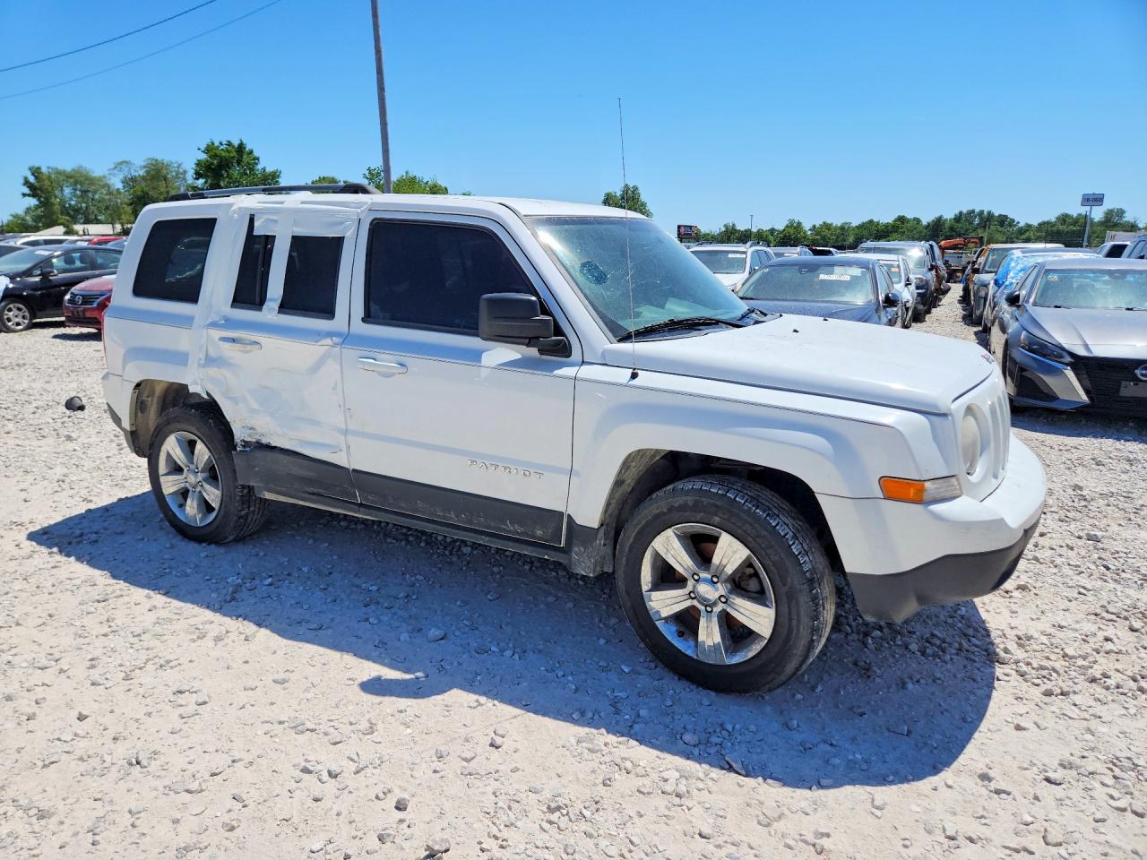 2014 Jeep Patriot Limited White vin: 1C4NJRCB1ED572201