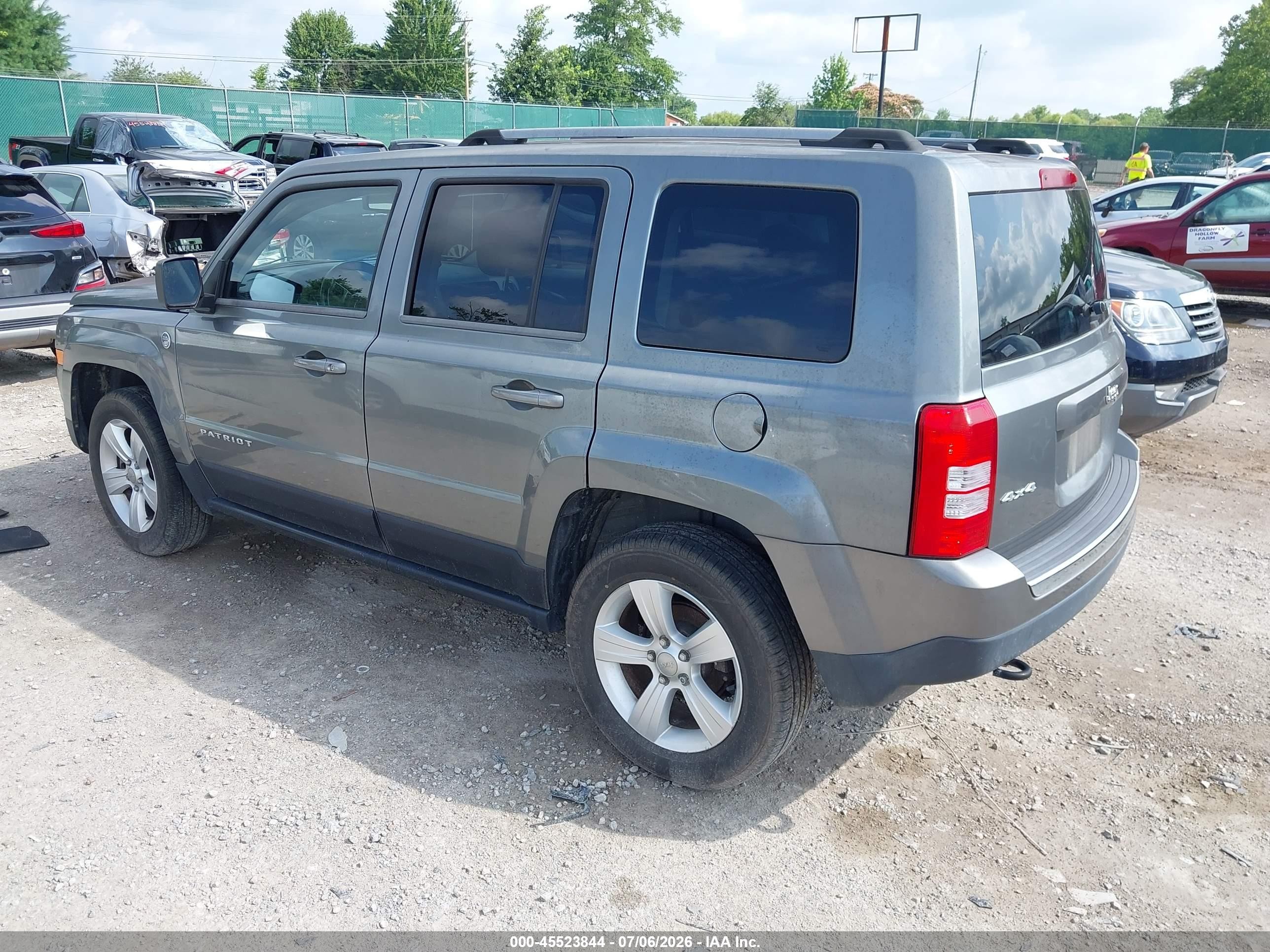 2014 Jeep Patriot Limited Gray vin: 1C4NJRCB2ED563748