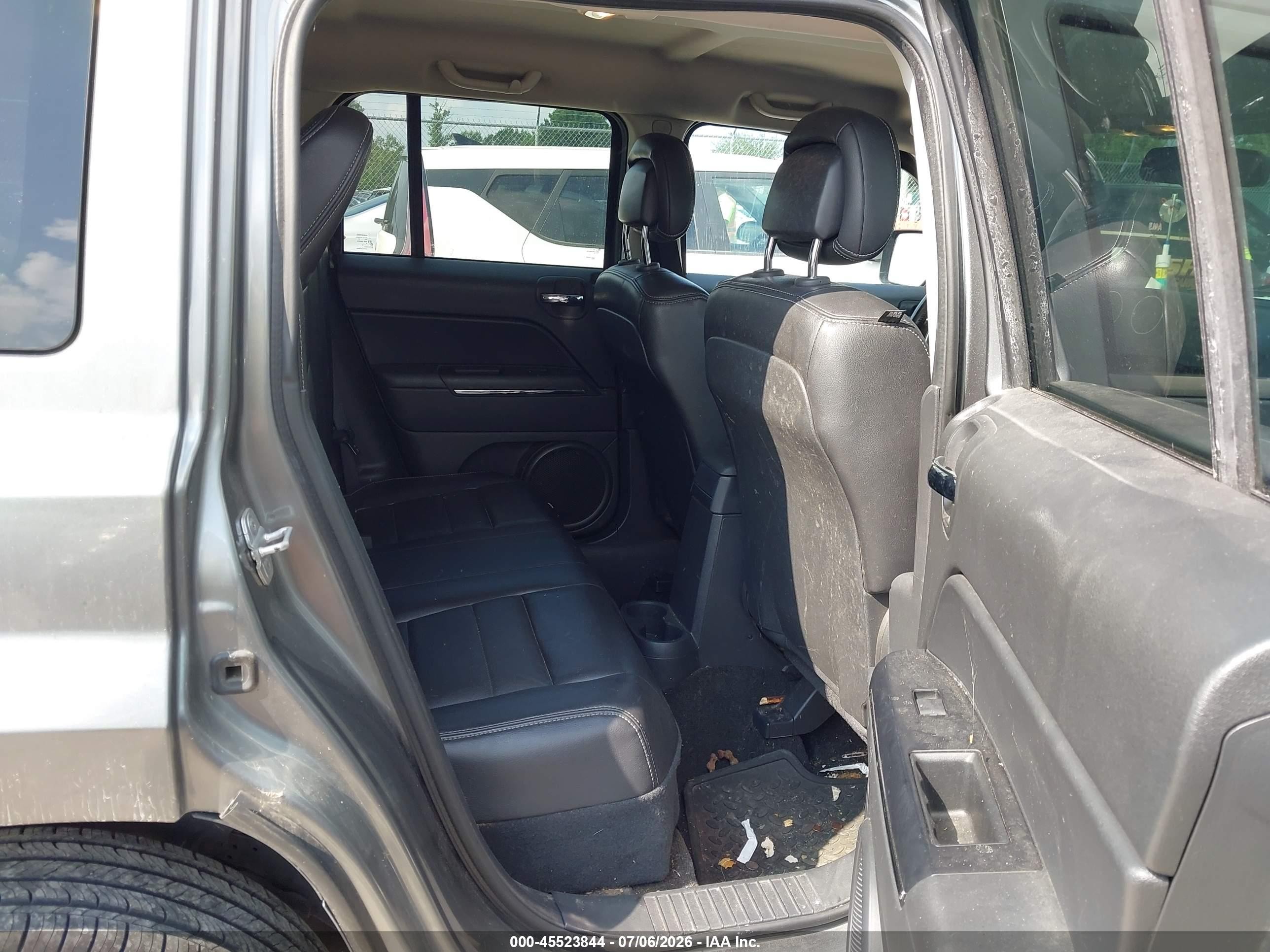 2014 Jeep Patriot Limited Gray vin: 1C4NJRCB2ED563748