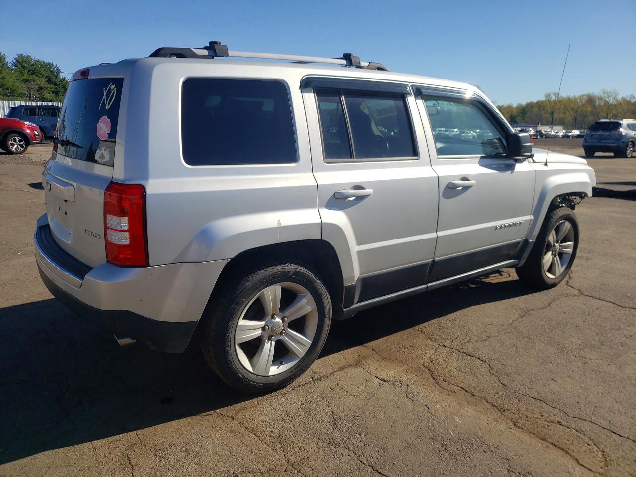 2012 Jeep Patriot Limited Silver vin: 1C4NJRCB3CD558250