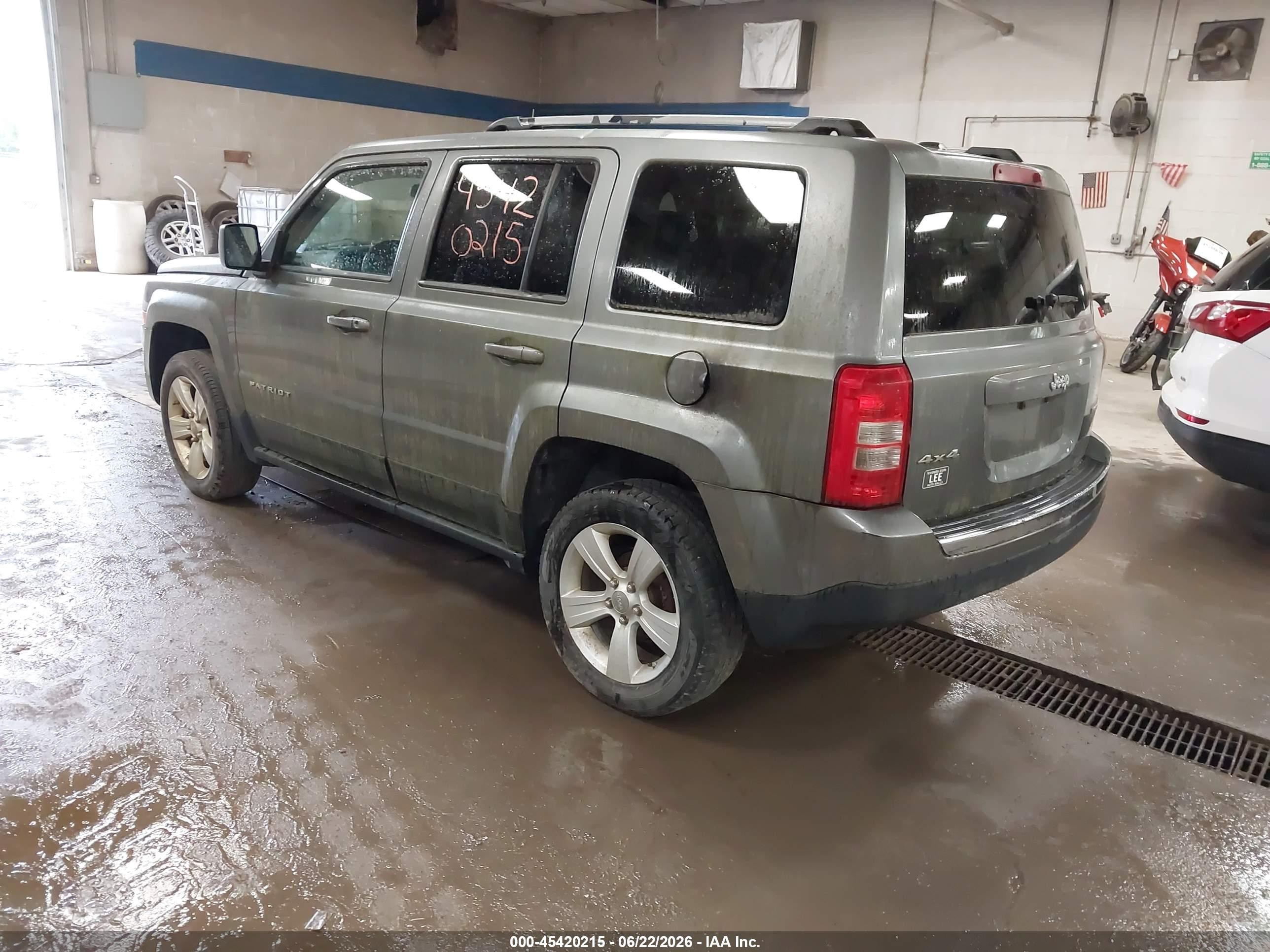 2012 Jeep Patriot Limited Серый vin: 1C4NJRCB6CD619655