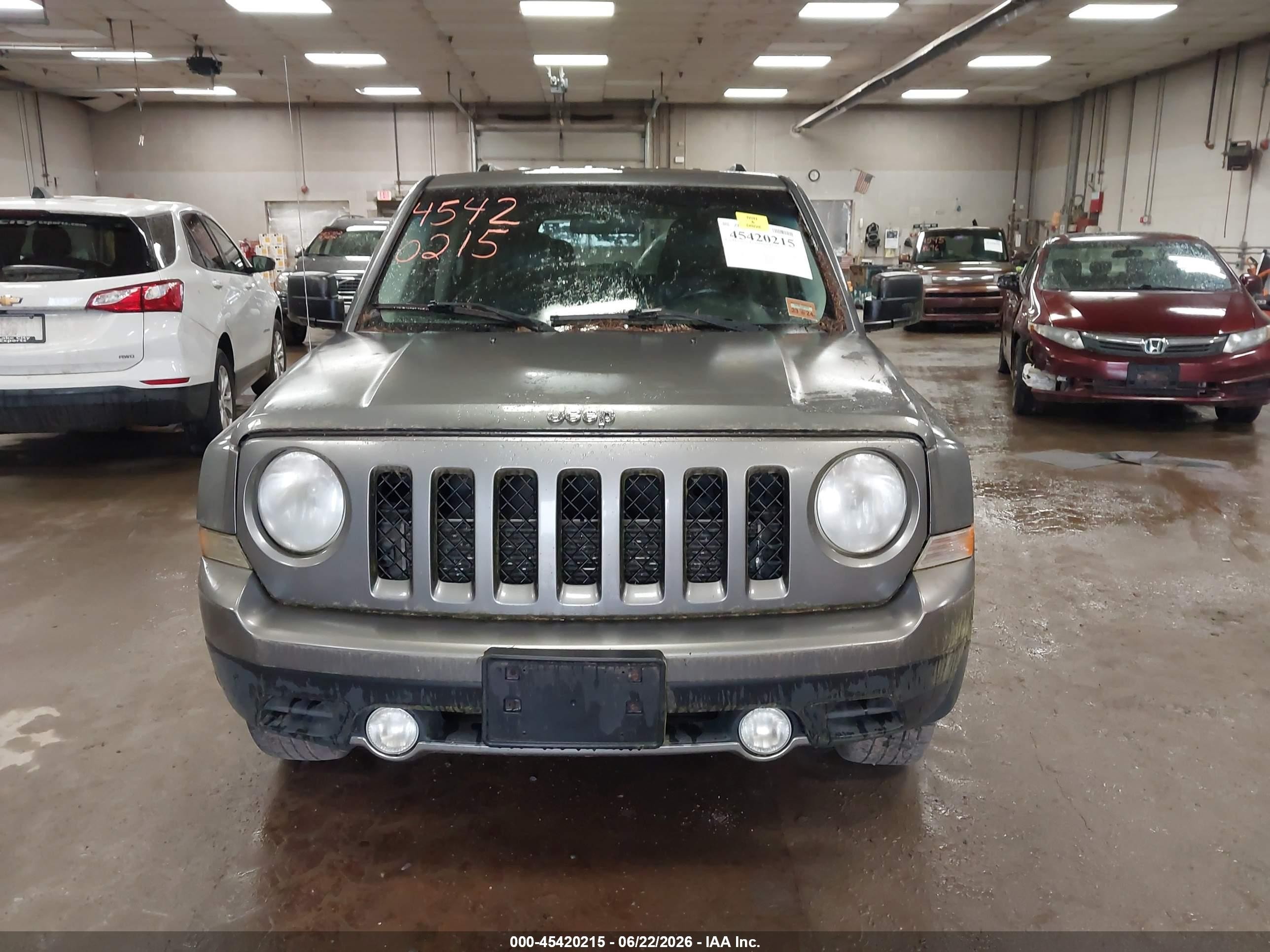 2012 Jeep Patriot Limited Серый vin: 1C4NJRCB6CD619655