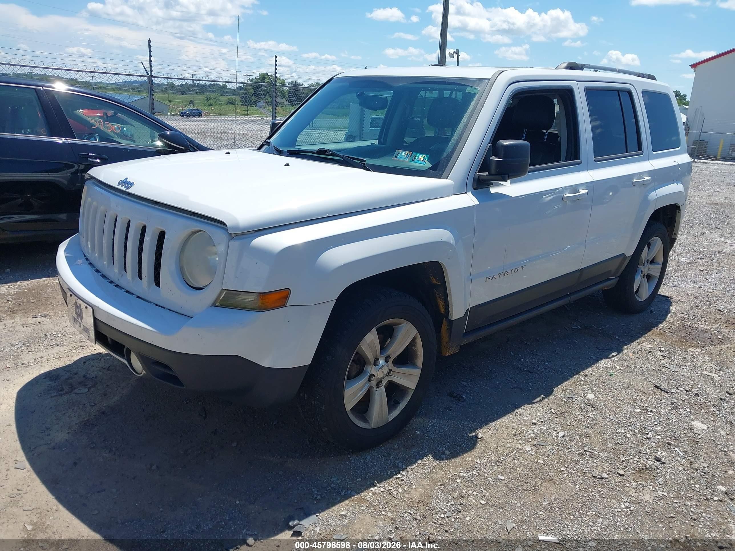 2014 Jeep Patriot Limited White vin: 1C4NJRCB6ED633378
